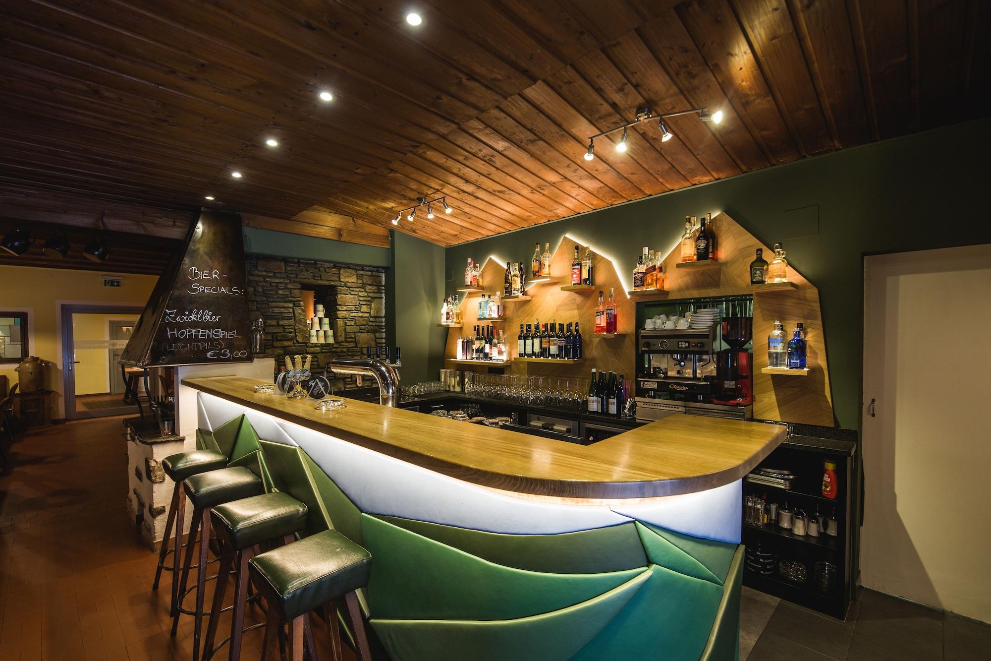 Bar/Salón Hotel Obermayr