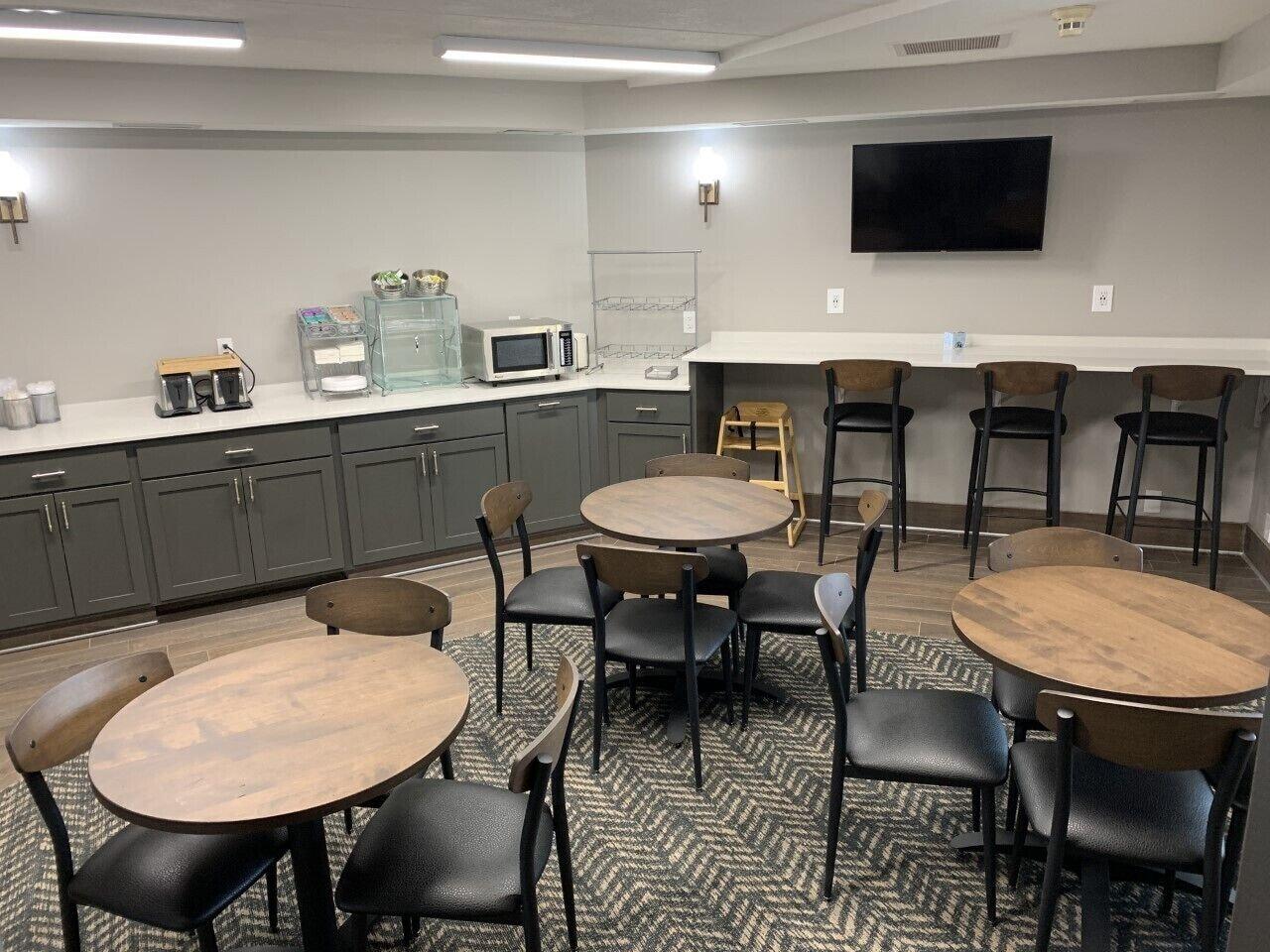Restaurant AmericInn by Wyndham Wadena