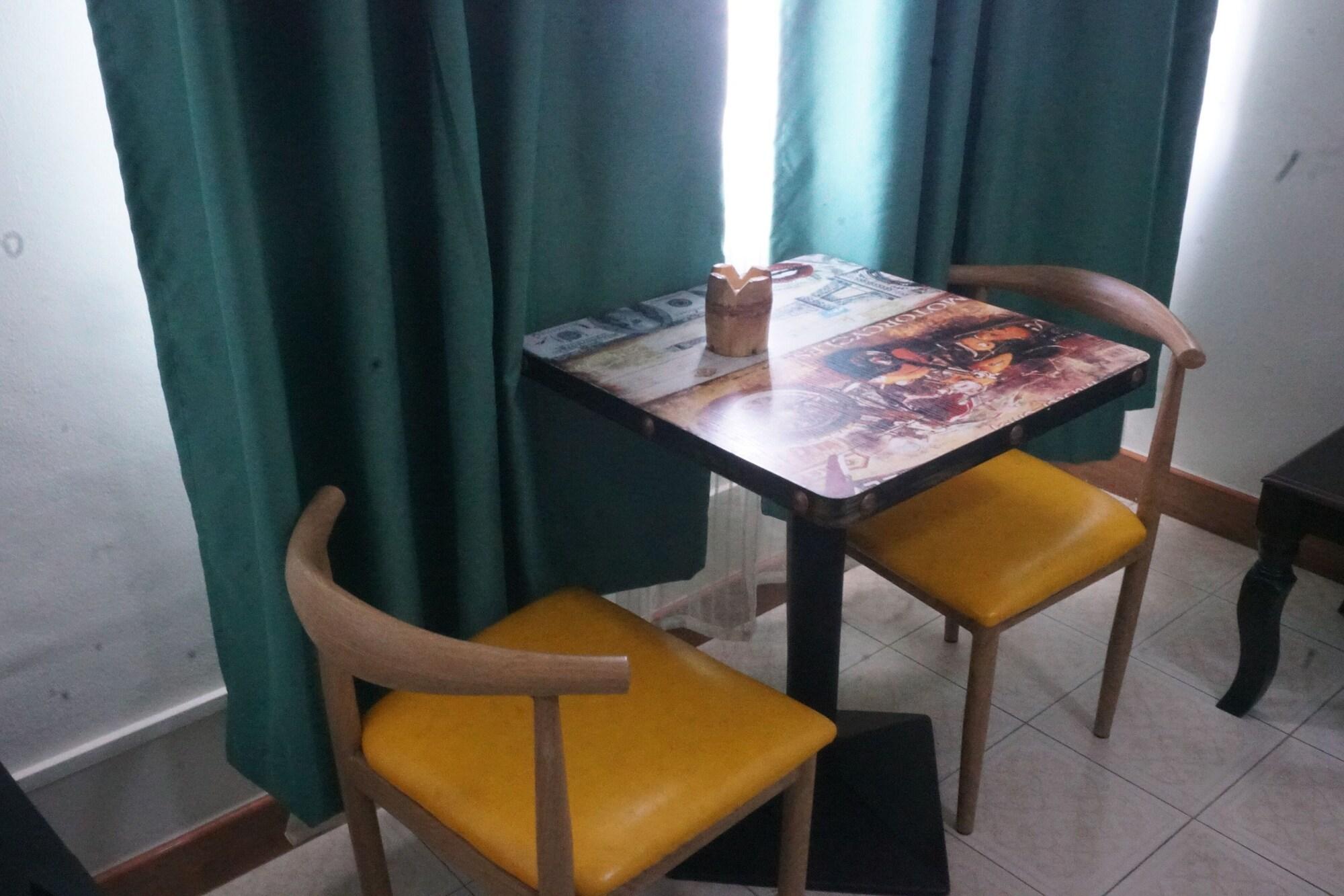 Equipamiento de Habitación Happy Ours Guest House