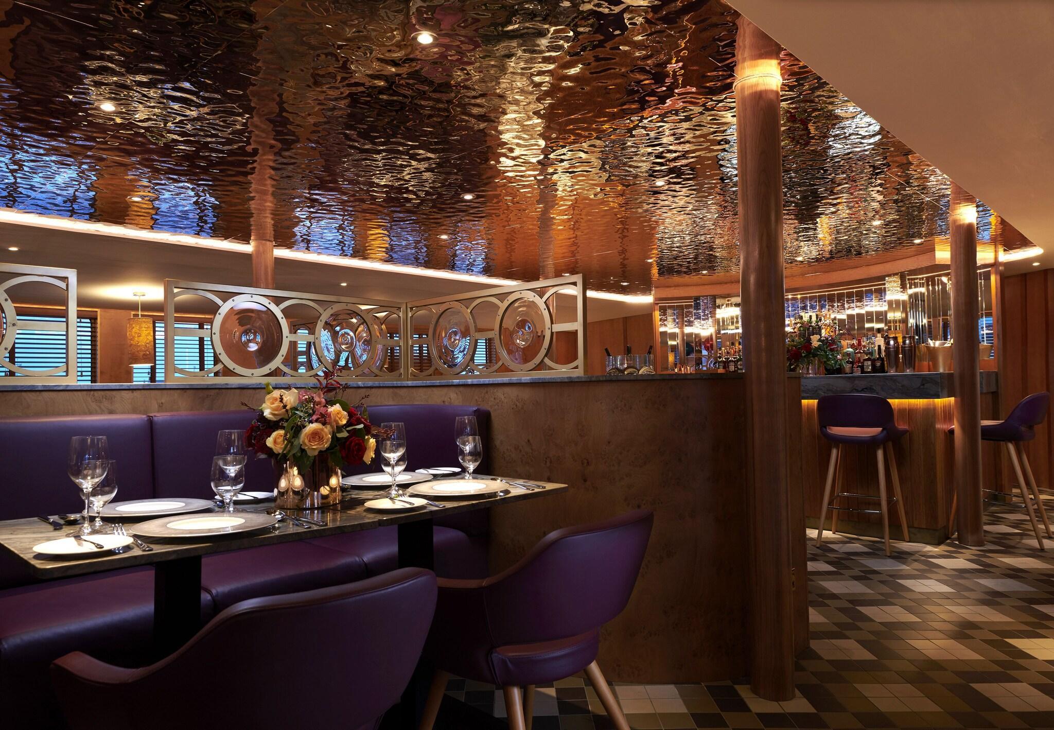 Restaurant Fingal - A Luxury Floating Hotel