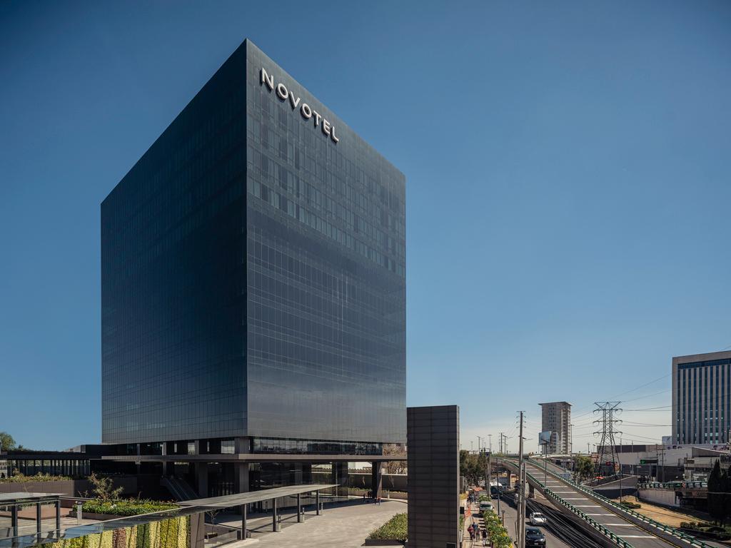 Vista Exterior Novotel Mexico City Toreo