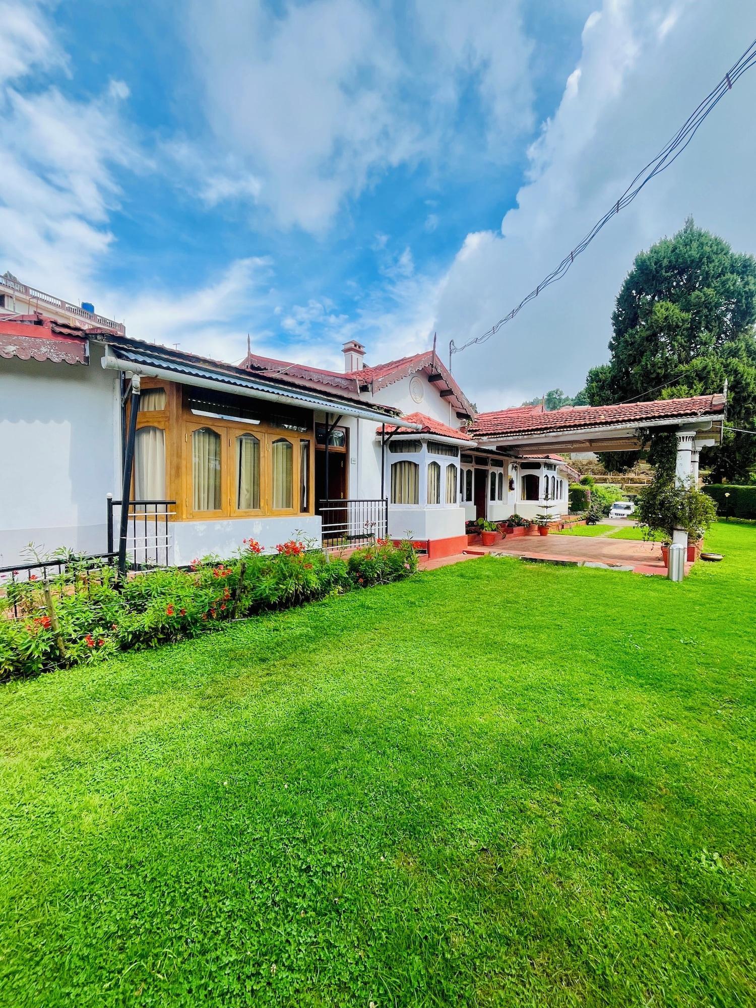 Vista Exterior BouganVilla