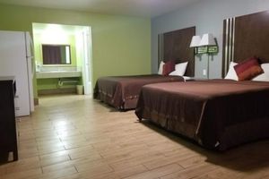 Alojamiento - Frontier Motel