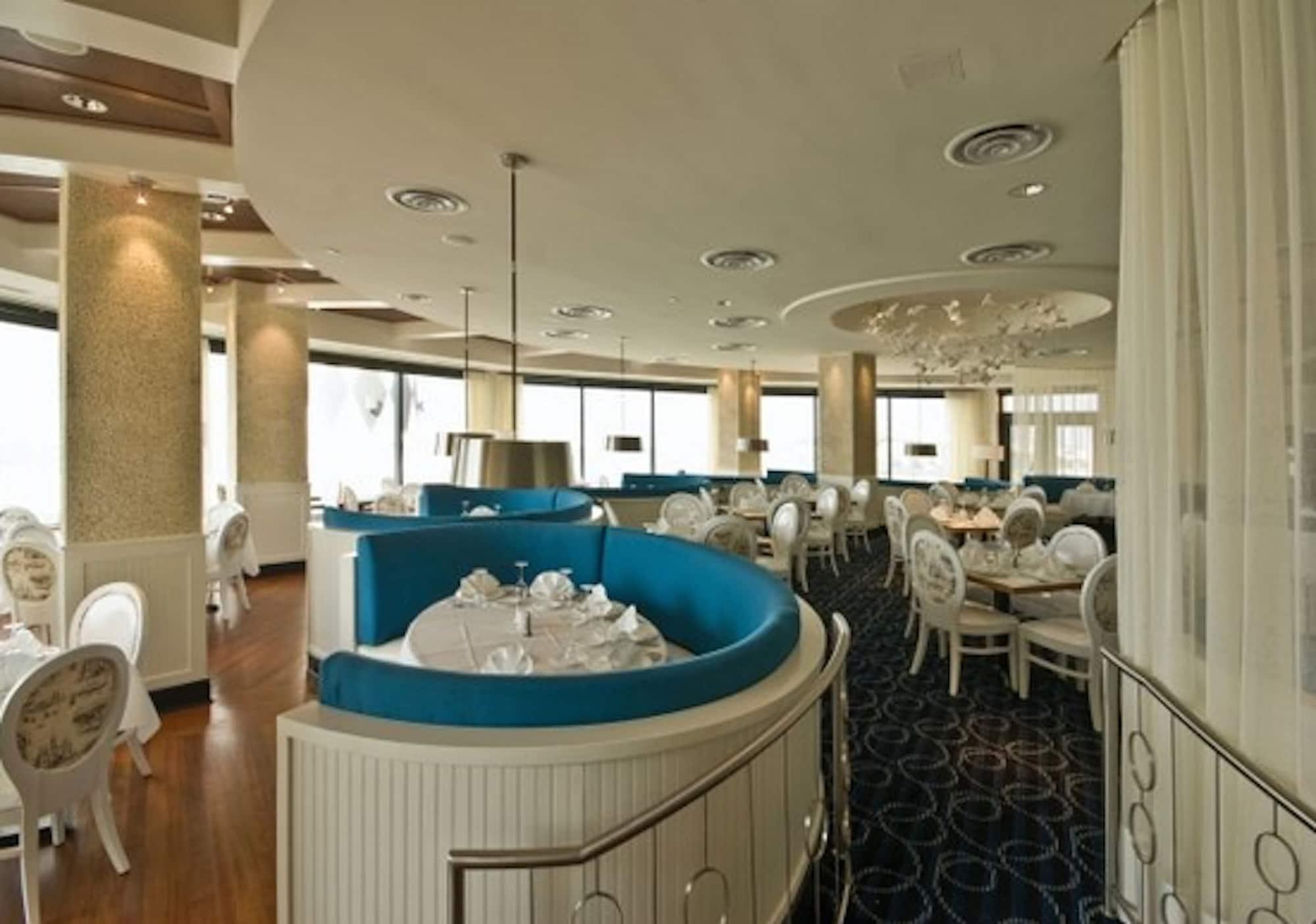 Restaurant Emerald Grande Vacation Resort by Resort Stay