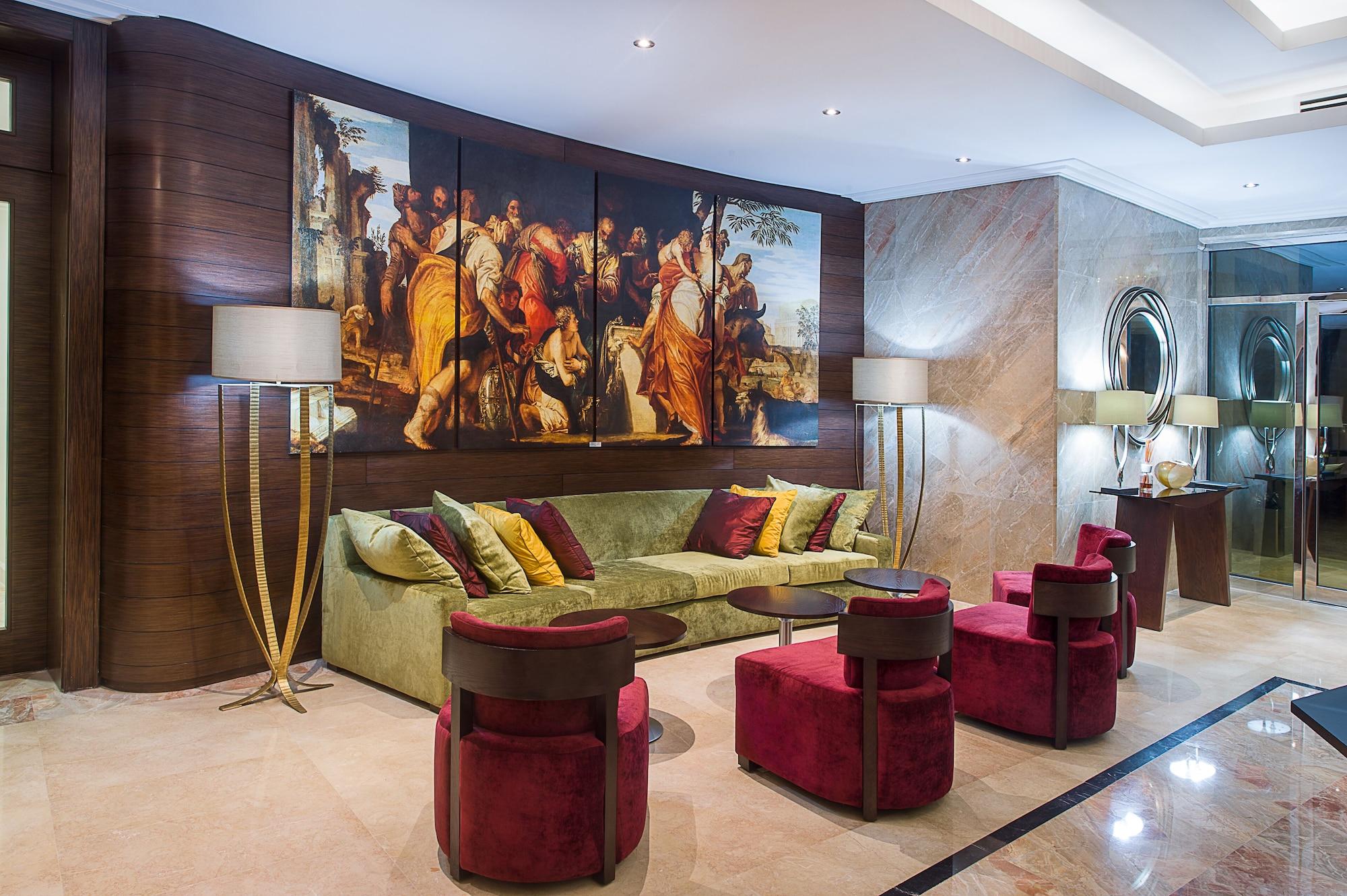 Vista Lobby The George
