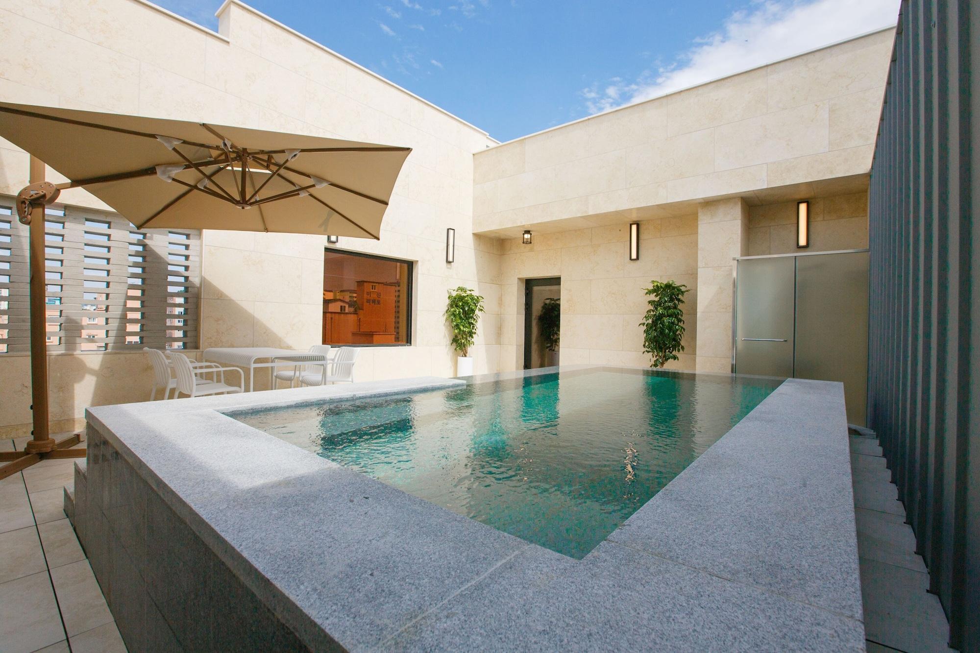 Vista Piscina Ieum hotel Mokpo peace square branch