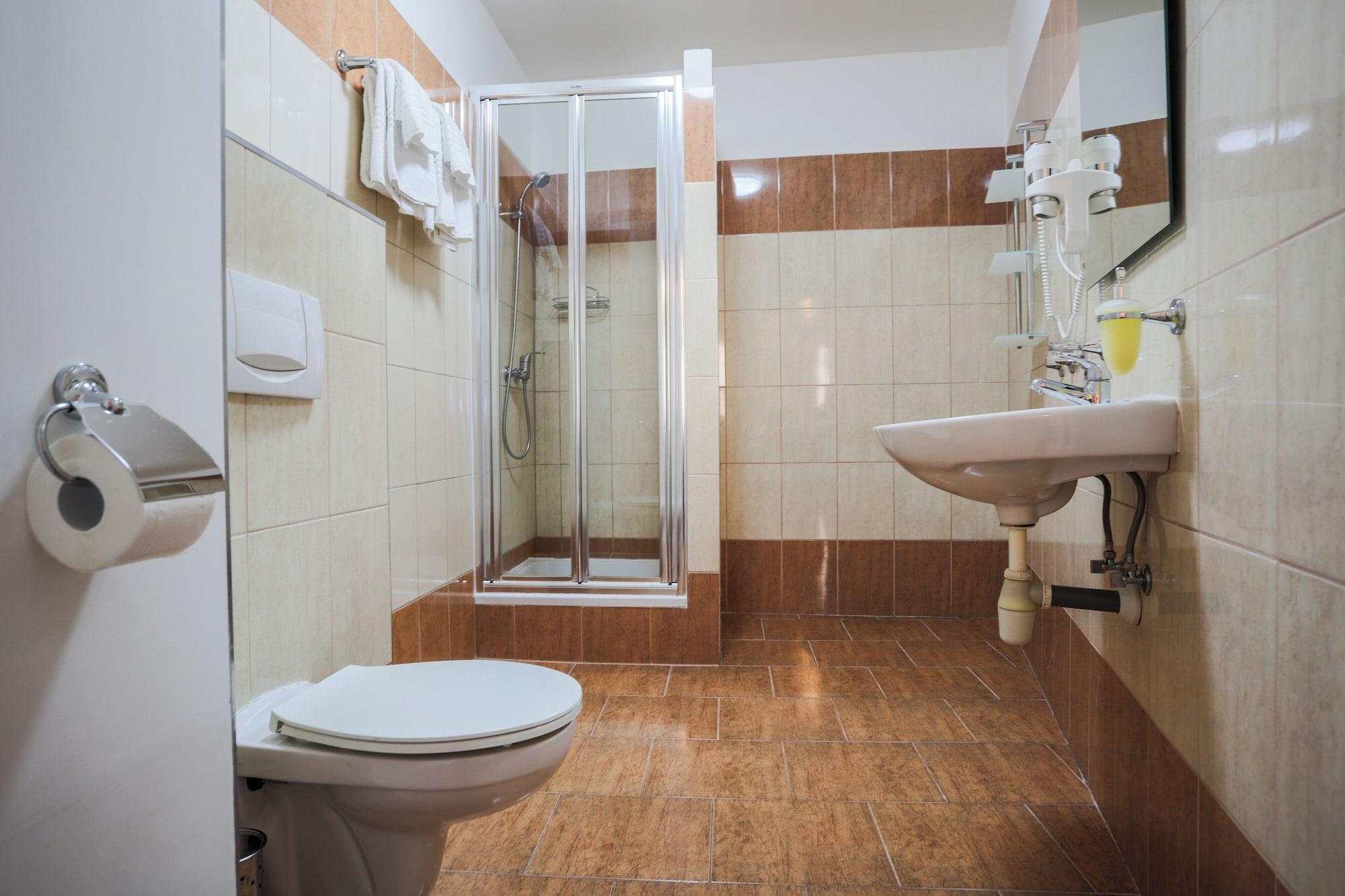 Equipamiento de Habitación Pension U Lilie