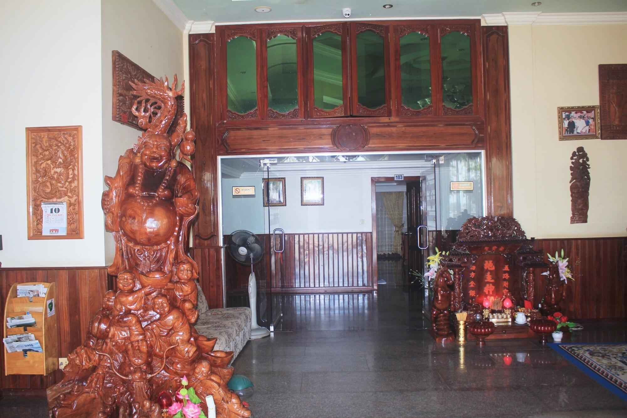 Vista Lobby Monorom 2 VIP Hotel