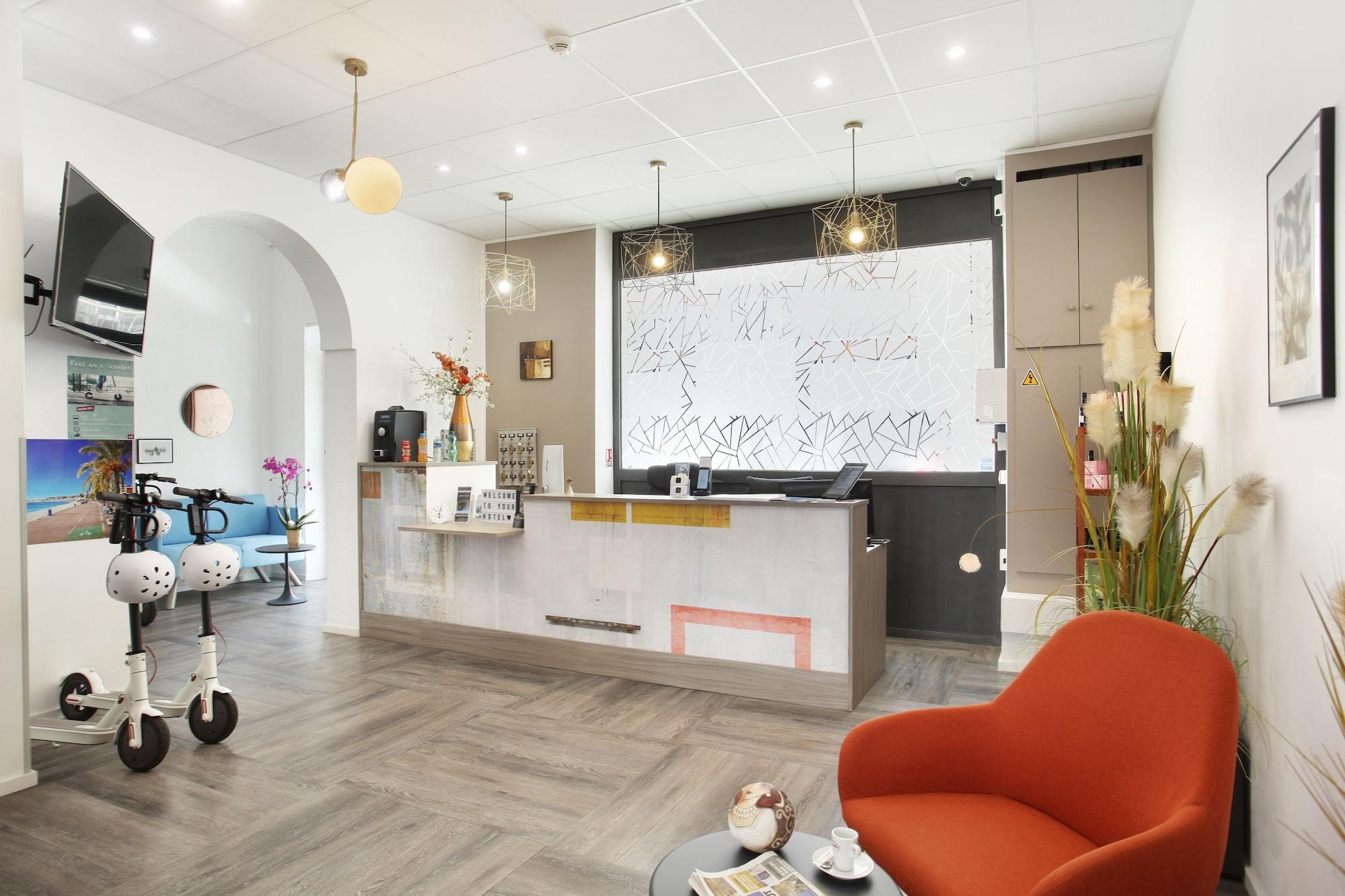 Varios L'Alcôve Hôtel