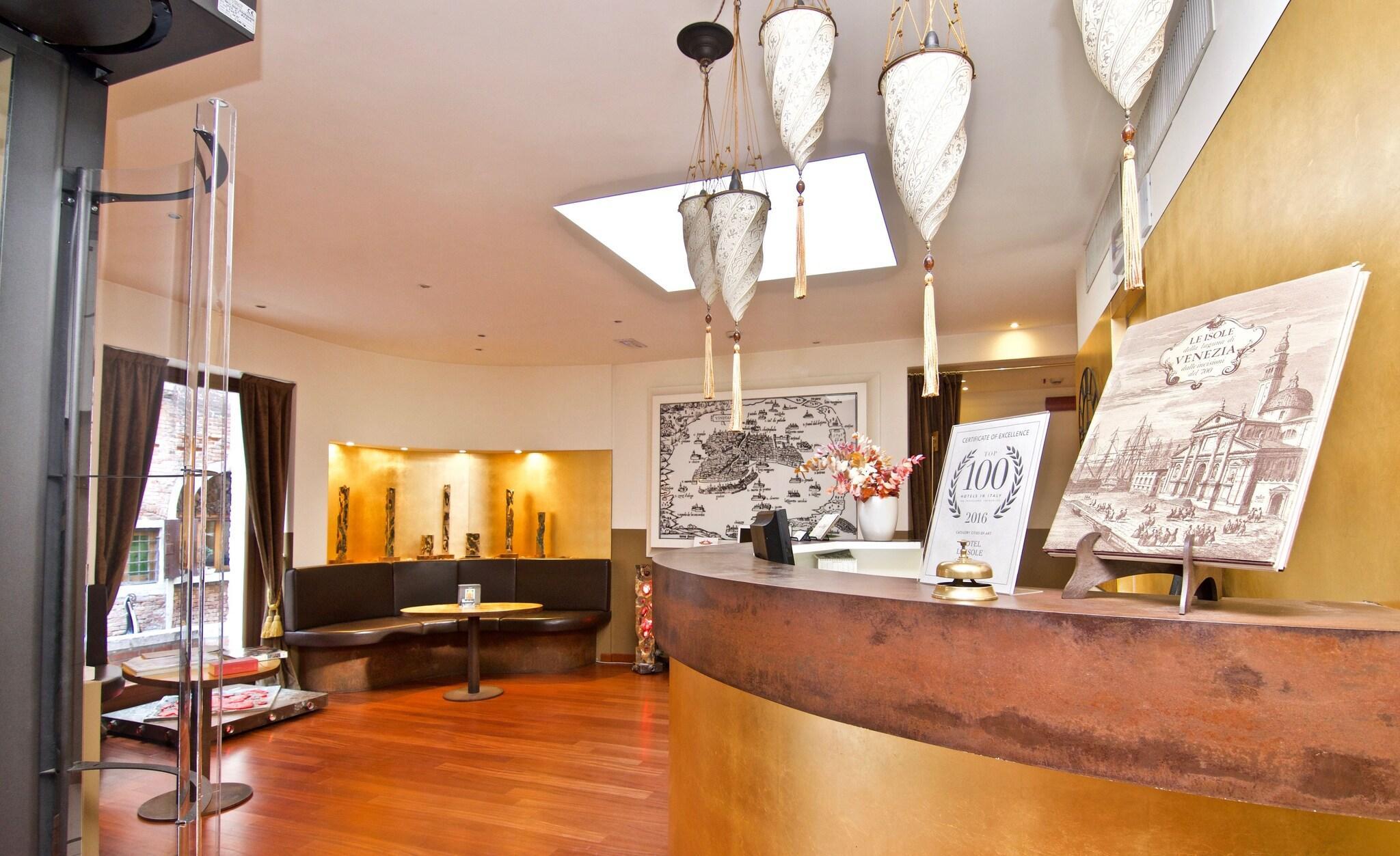 Vista Lobby Hotel Le Isole