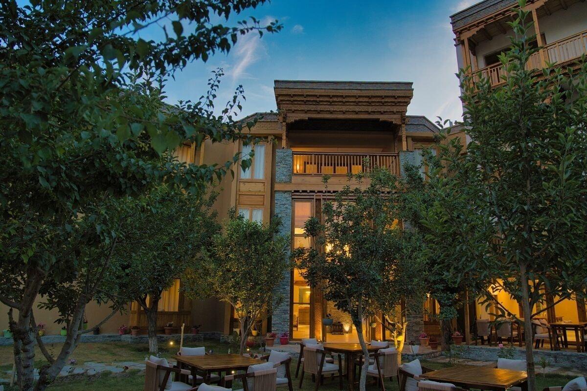 Varios Hotel Stendel