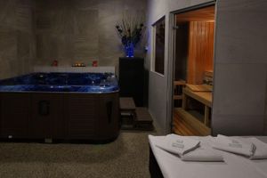 Alojamiento - Hotel Adeba