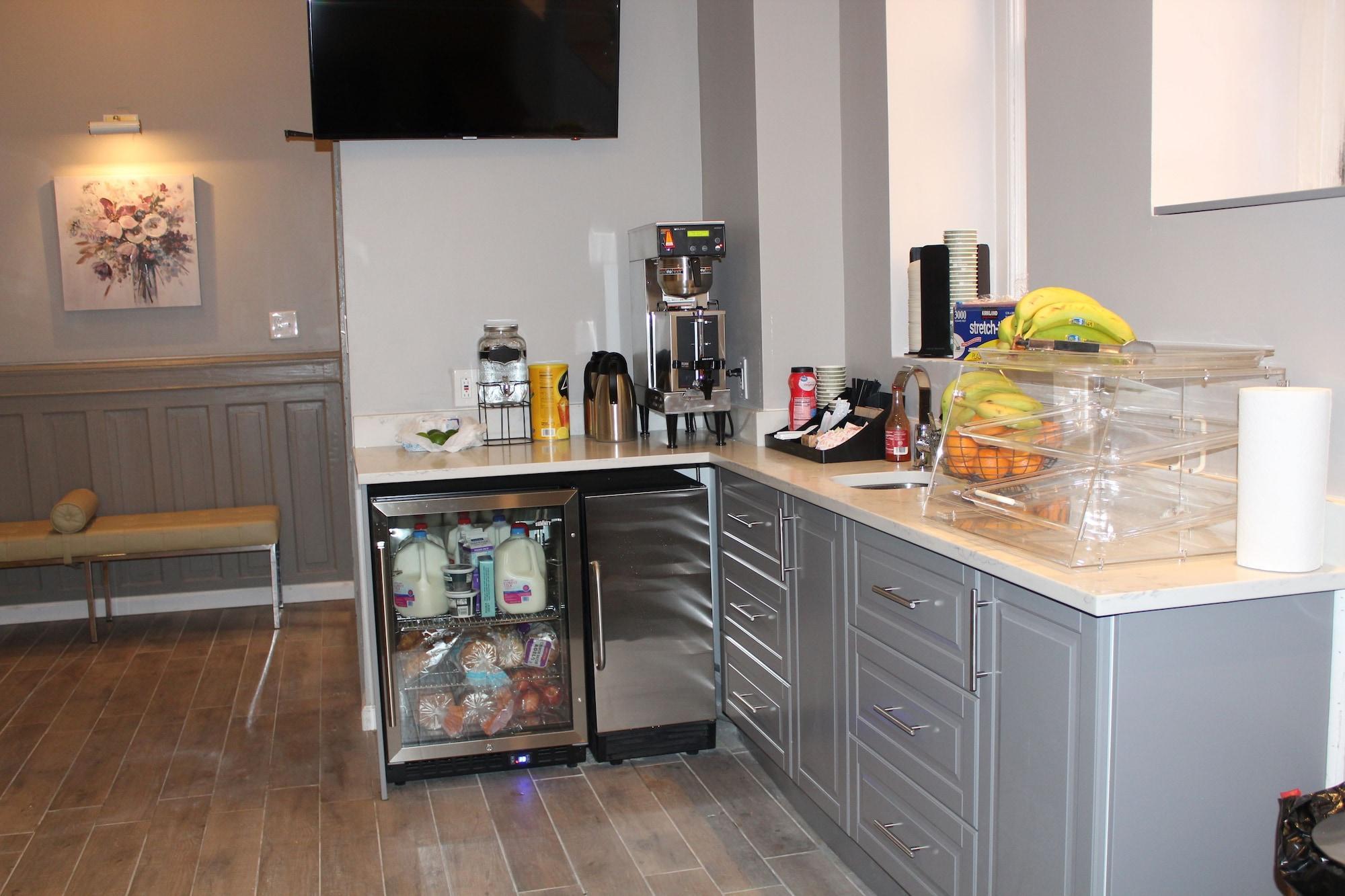 Restaurant Midtown Suites