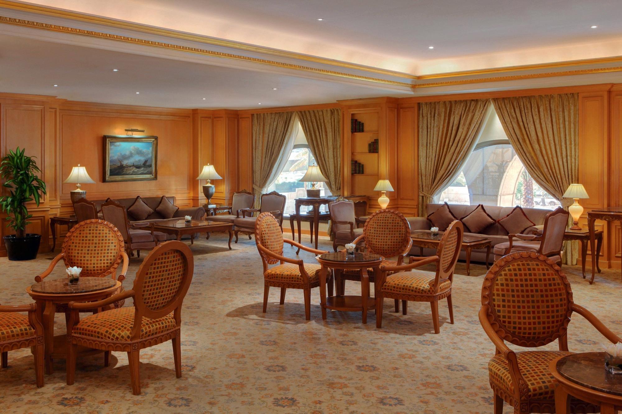 Bar/Salón New Madinah Hotel
