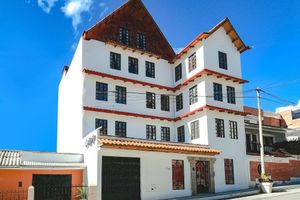 Alojamiento - Churup Guest House