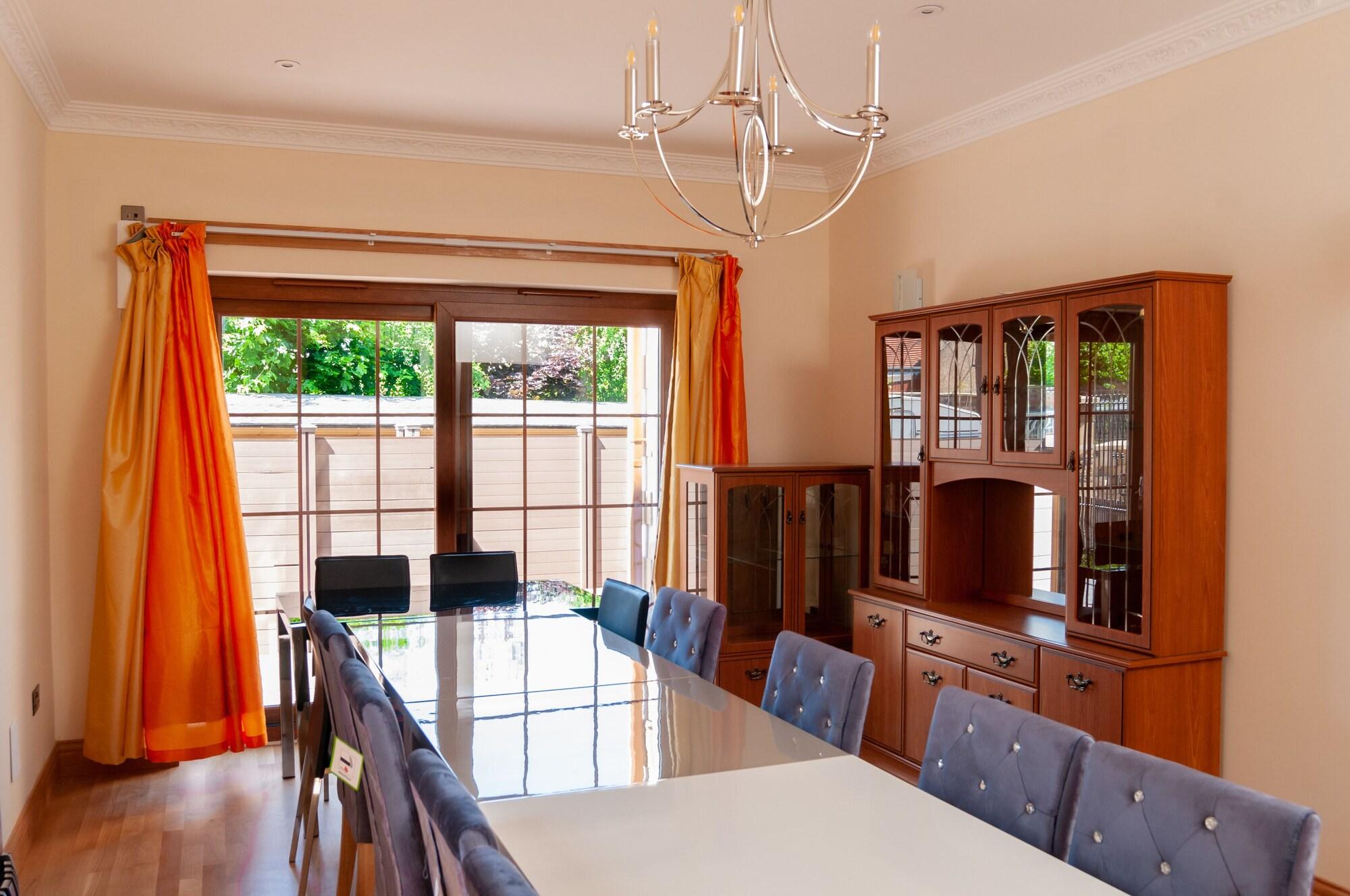 Restaurant St Martin's House Apartments