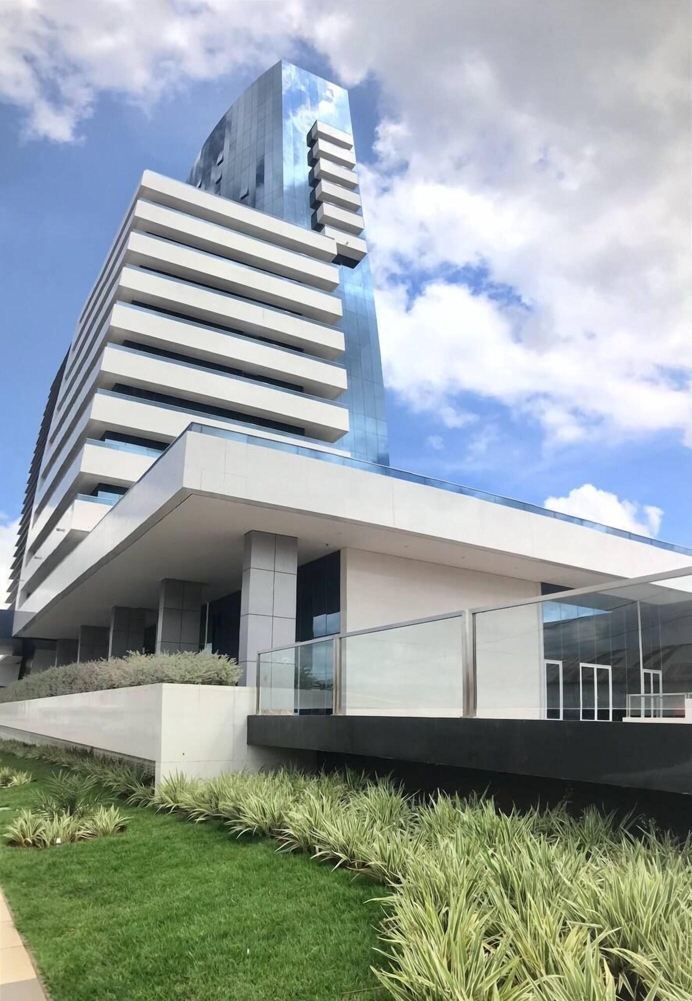 Vista Exterior Kariris Blue Tower