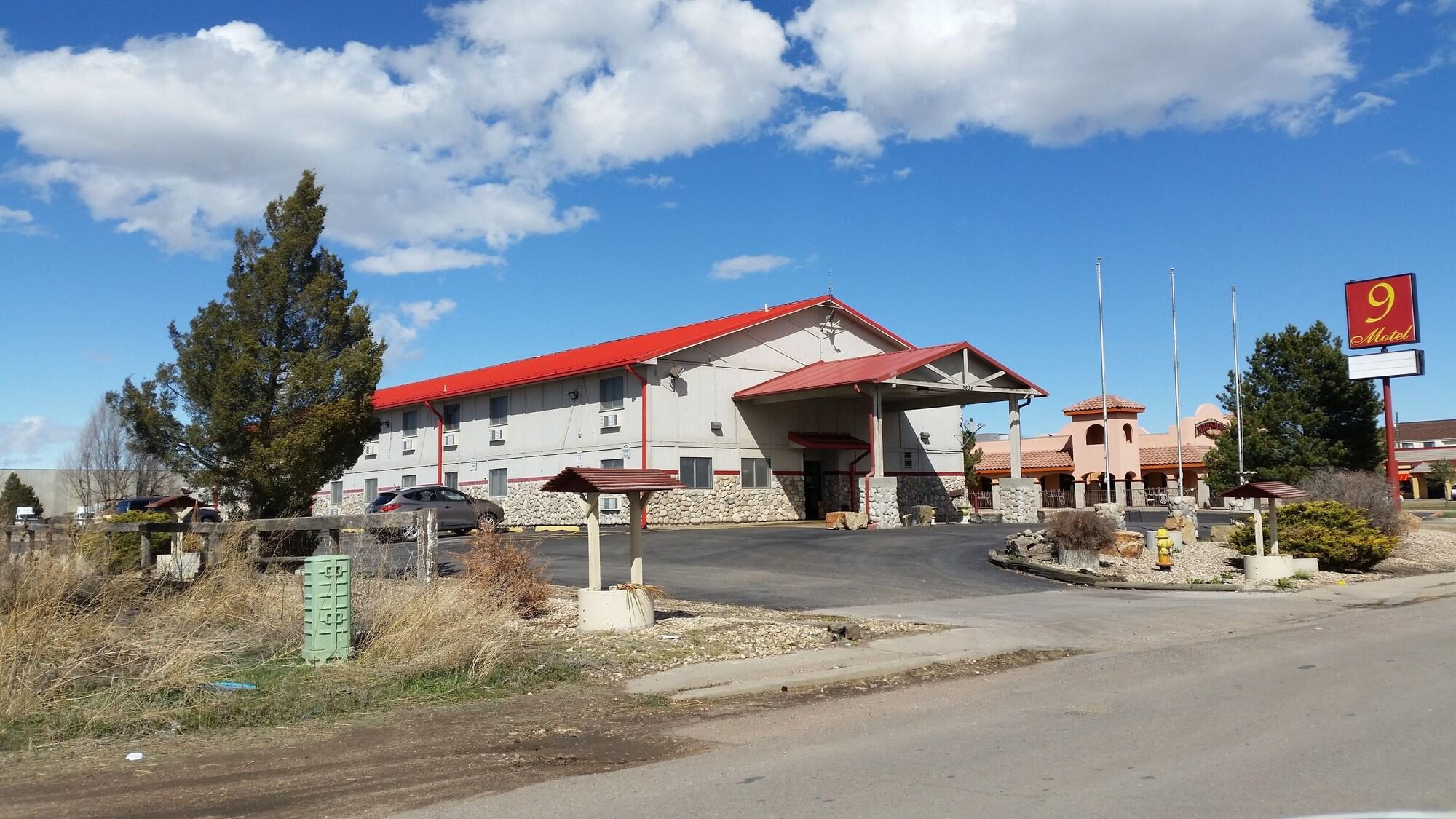 Varios 9 Motel