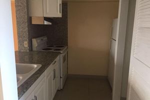 Alquiler Vacacional - Pia Marine Condominium