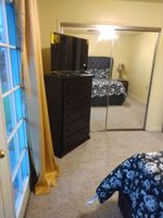 Alquiler Vacacional - Beautifully remodeled 2bdrm and 1ba duplex in a family oriented neighborhood.