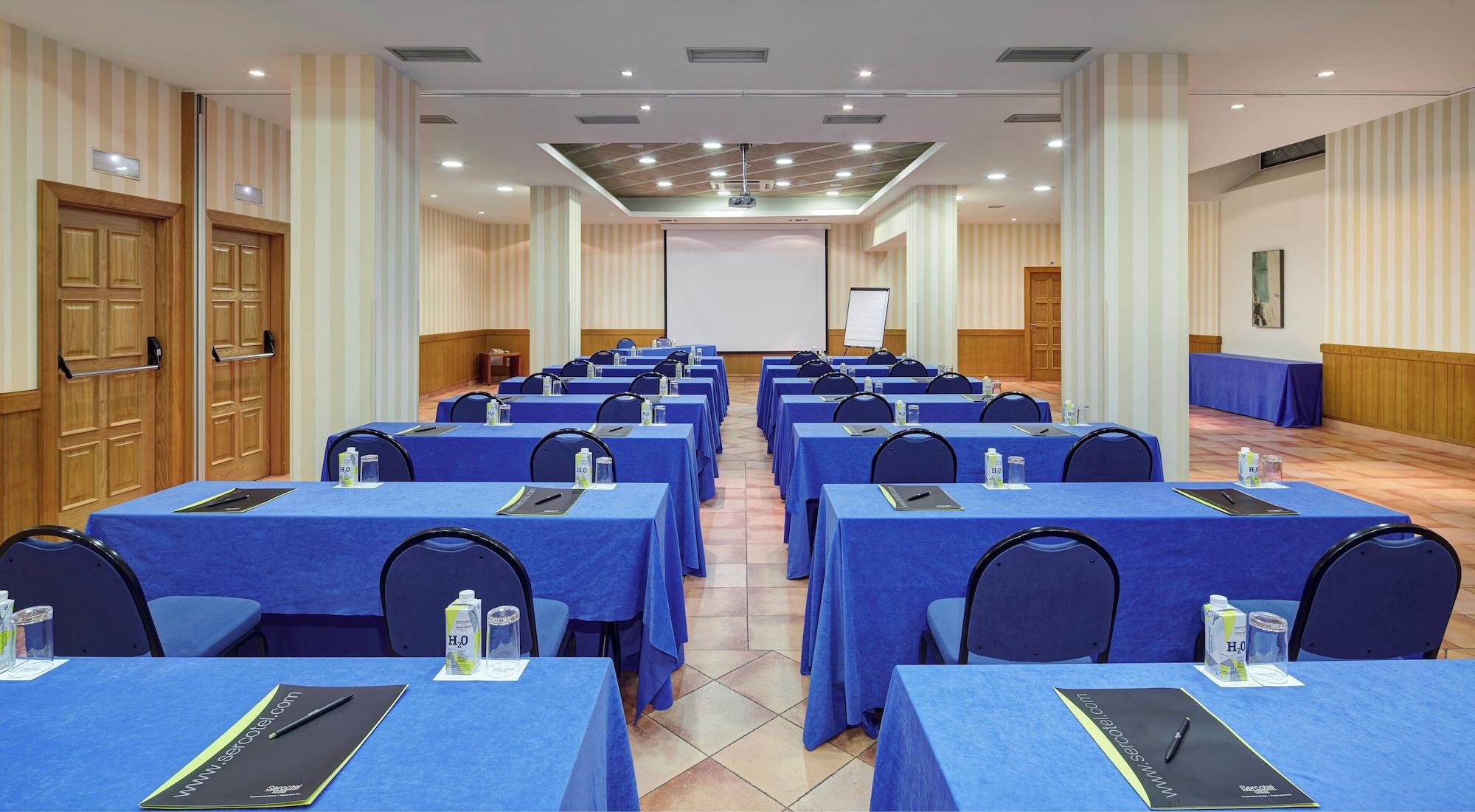 Sala de Reuniones Sercotel Toledo Renacimiento