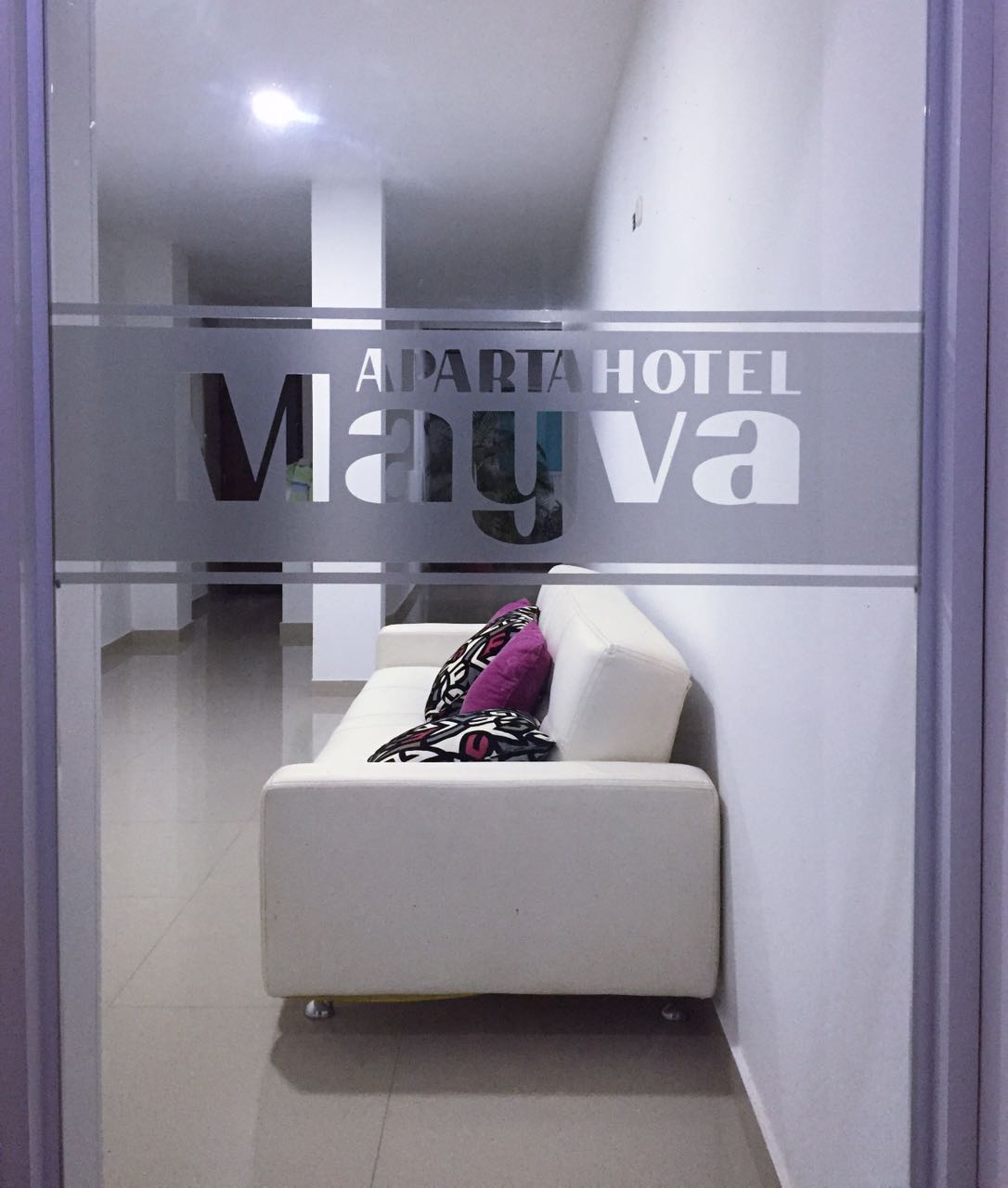 Vista Lobby Apartahotel Mayva