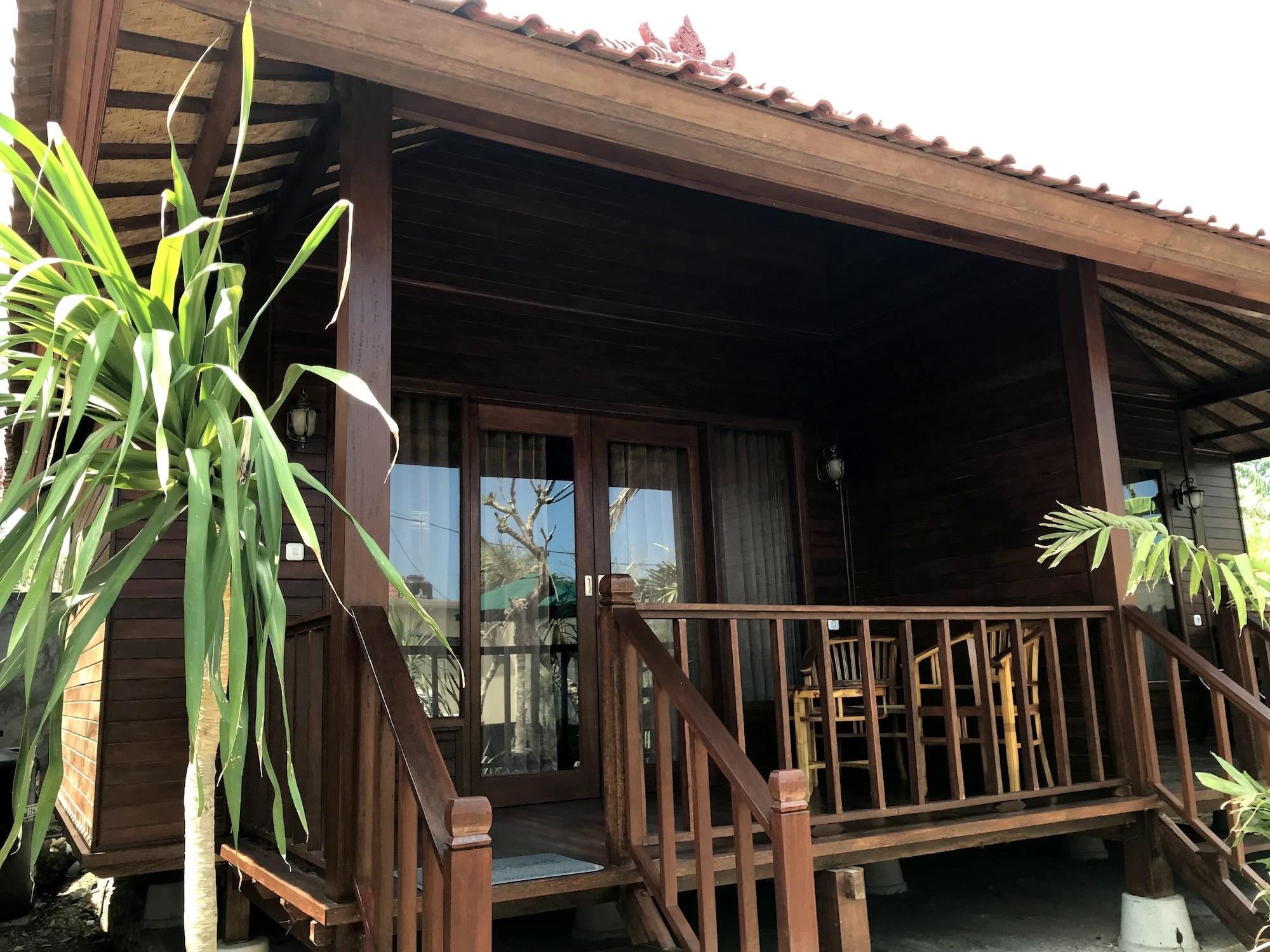 Vista Exterior Pattri Garden Lembongan