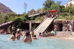 Passeio - Parque de Água Termas Cacheuta: Diversão e Relaxamento para Toda a Família