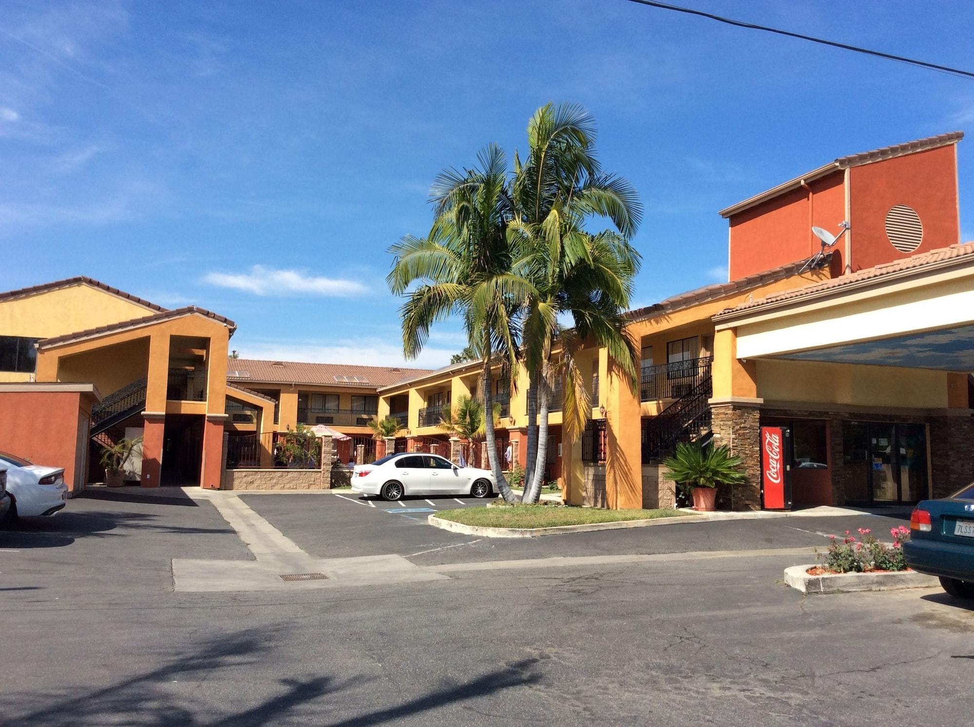Vista Exterior Azusa INN Motel