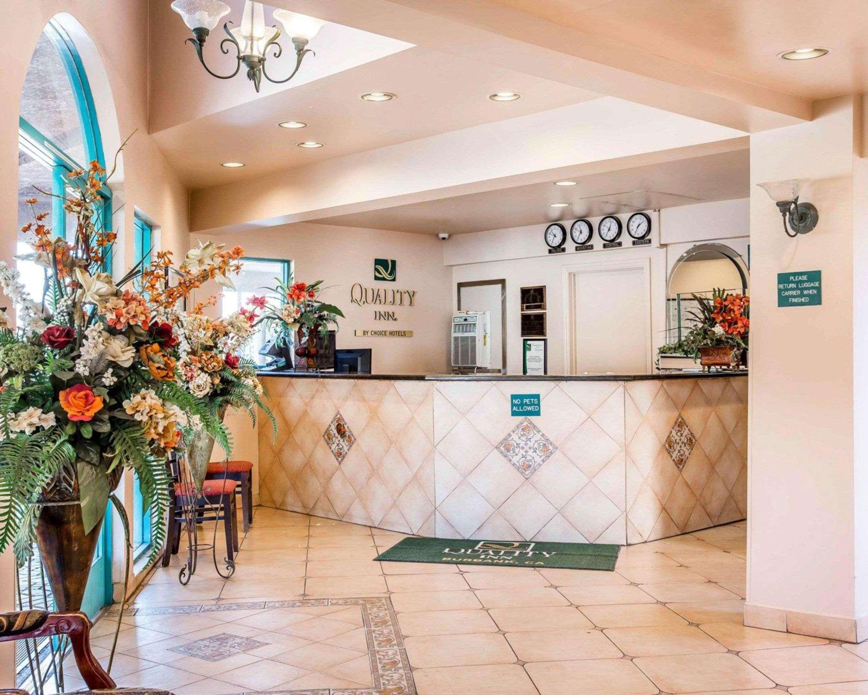 Vista Lobby Quality Inn Burbank Airport