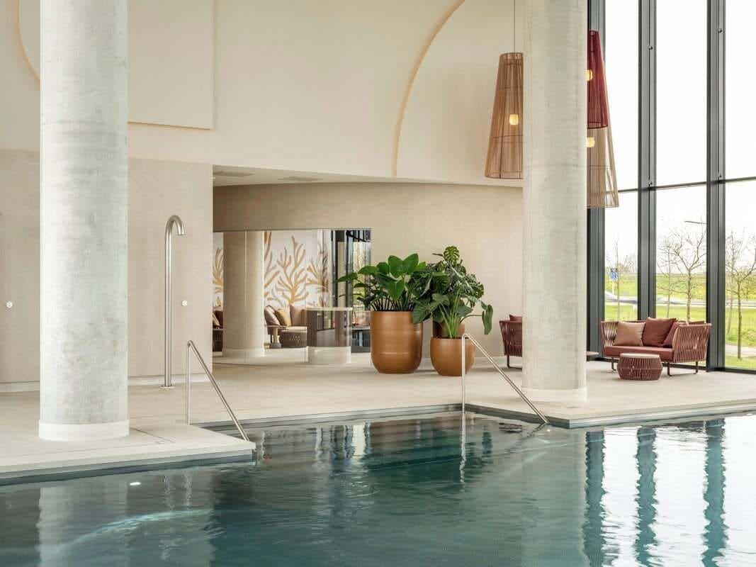 Vista Piscina Van der Valk Hotel Zwolle