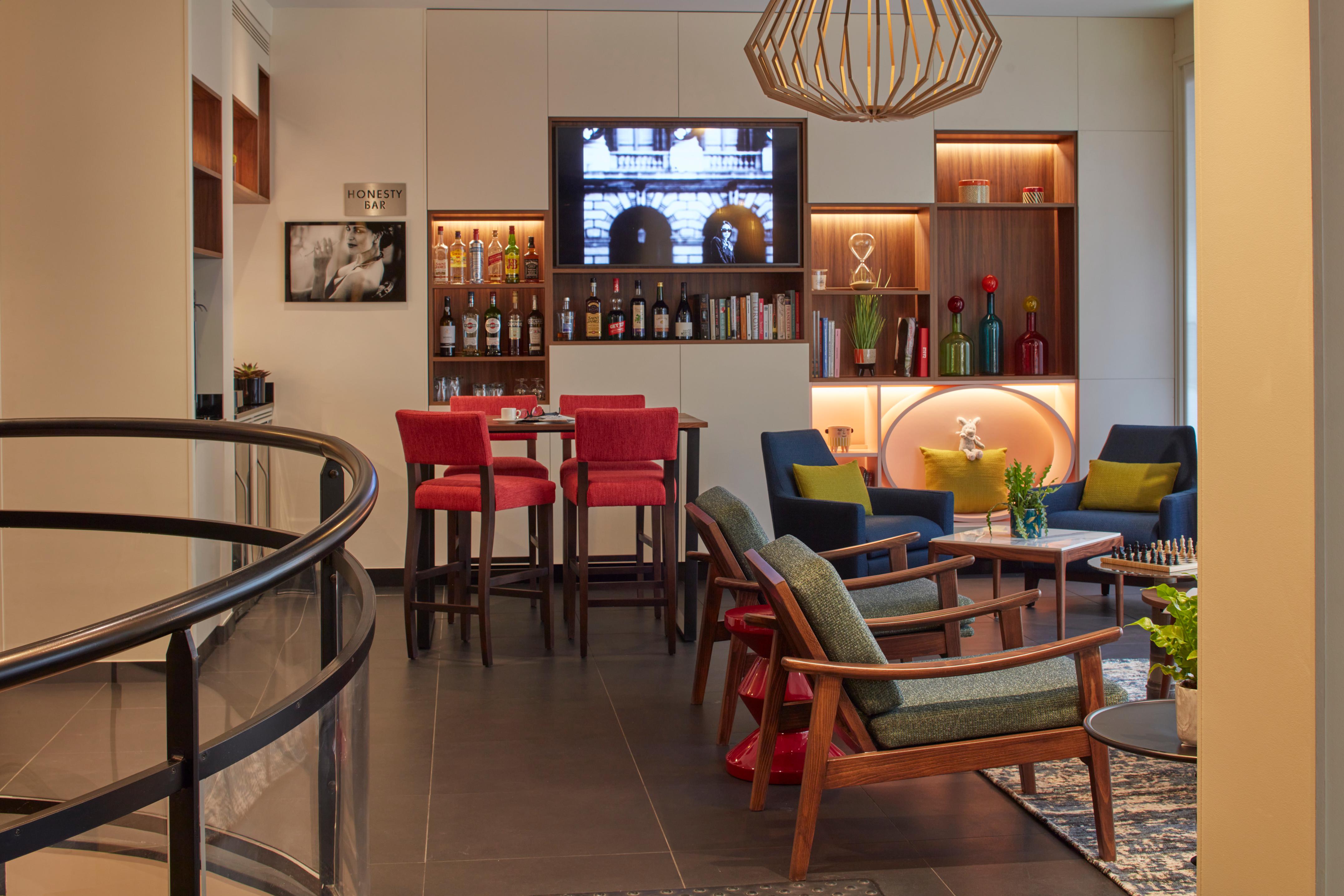 Vista Lobby Hotel Atmospheres