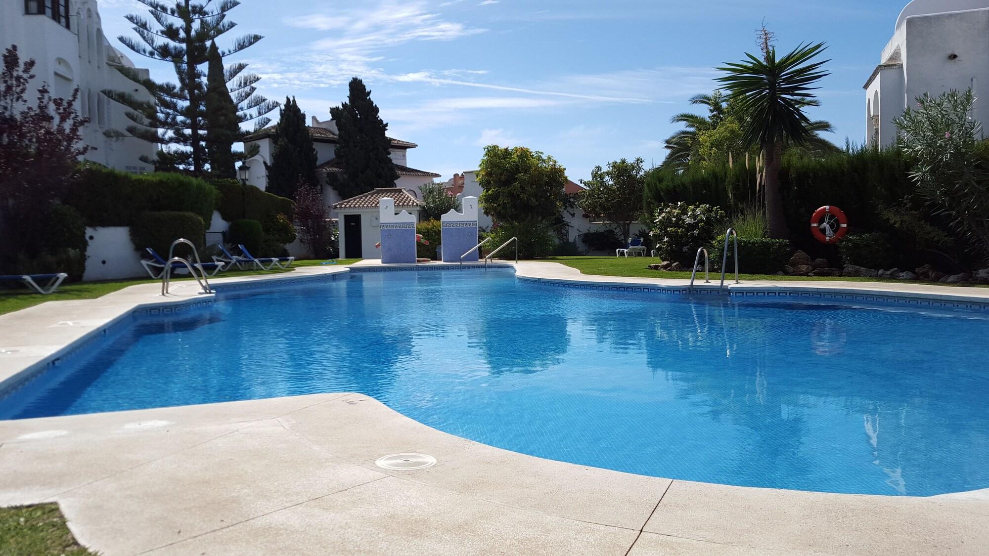 Vista Piscina Resort Medina del Zoco
