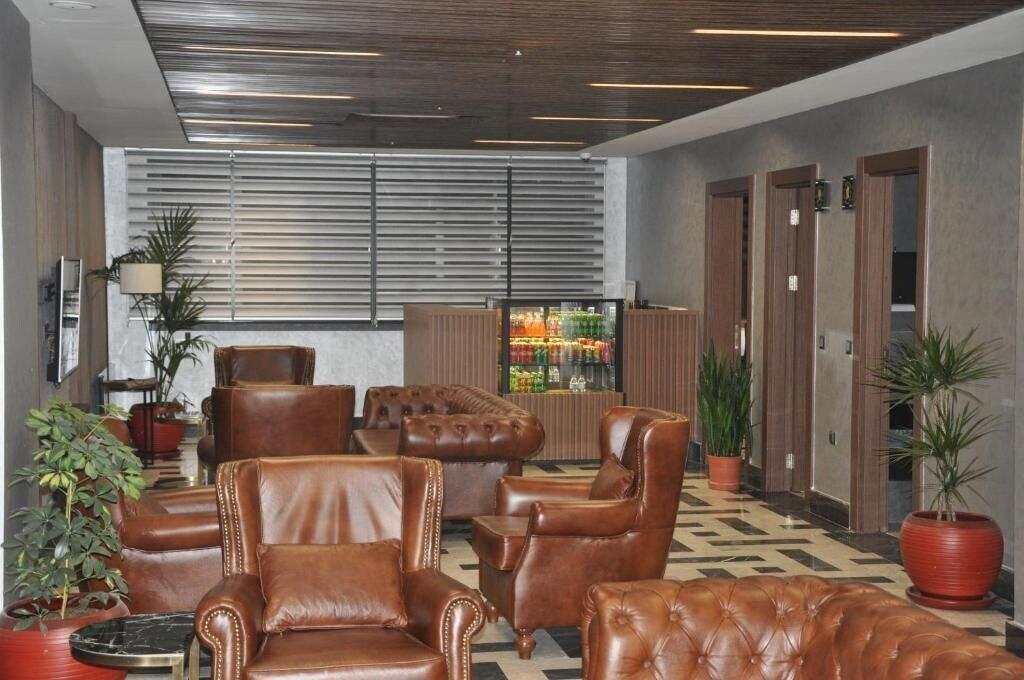 Vista Lobby Golaz Suit Otel