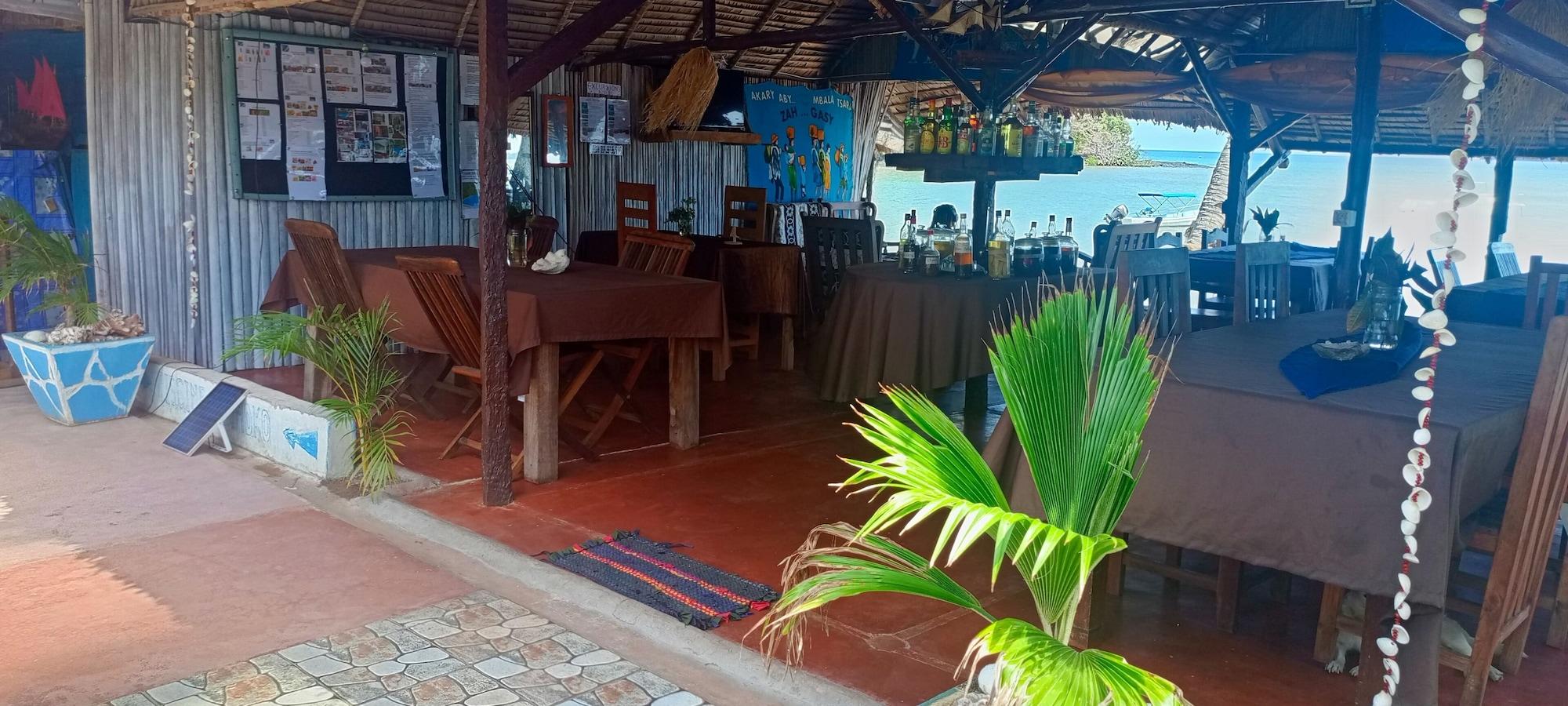 Restaurant Piscine bimoko