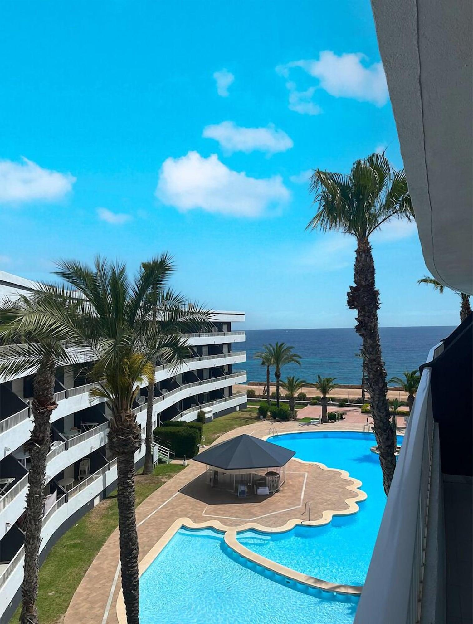 Vista Exterior Apartamentos Palmera Beach