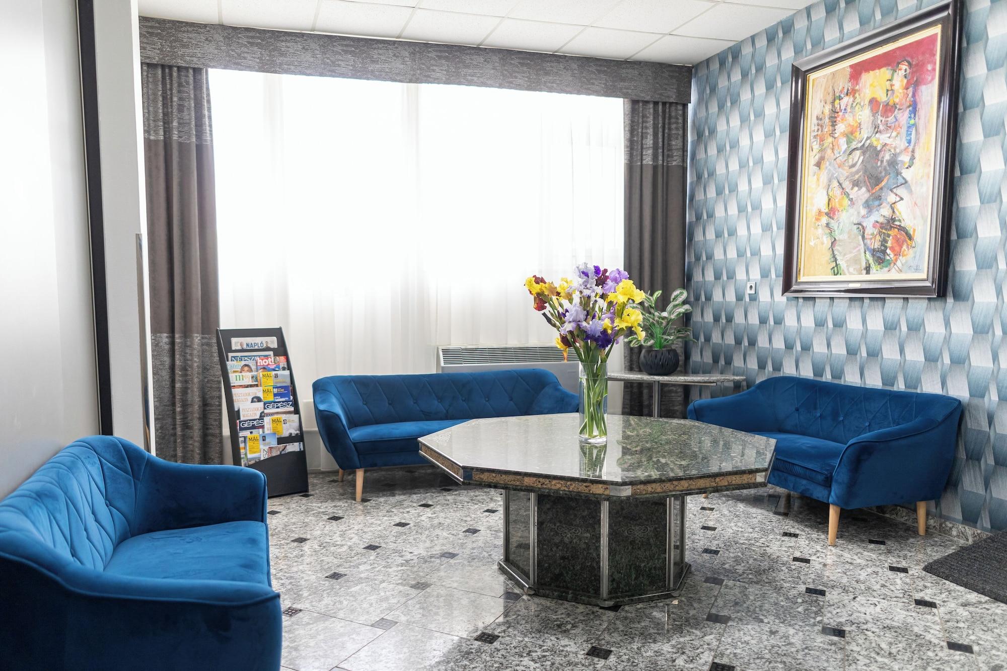 Vista Lobby Hotel Silver