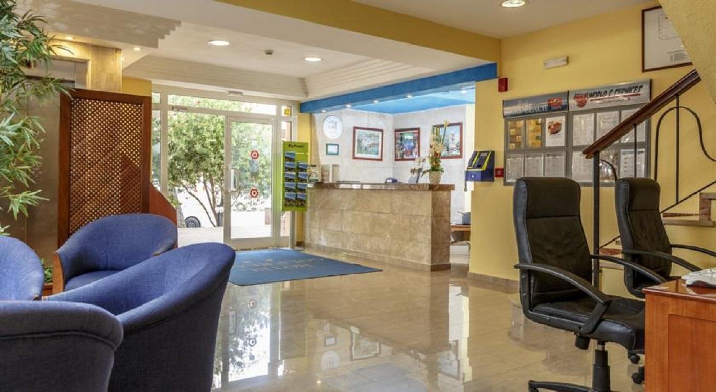 Vista Lobby Golf Beach