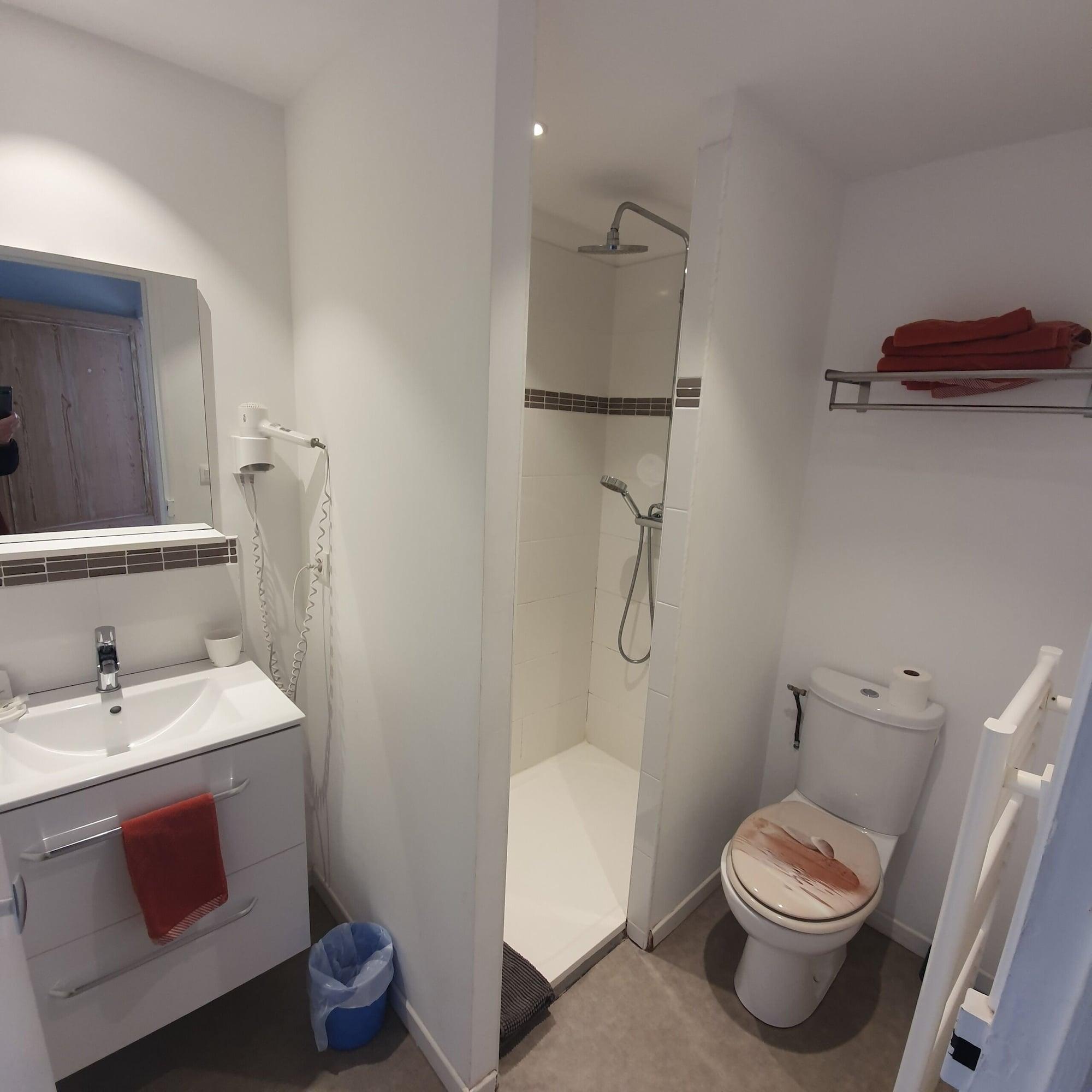 Equipamiento de Habitación Le Môle