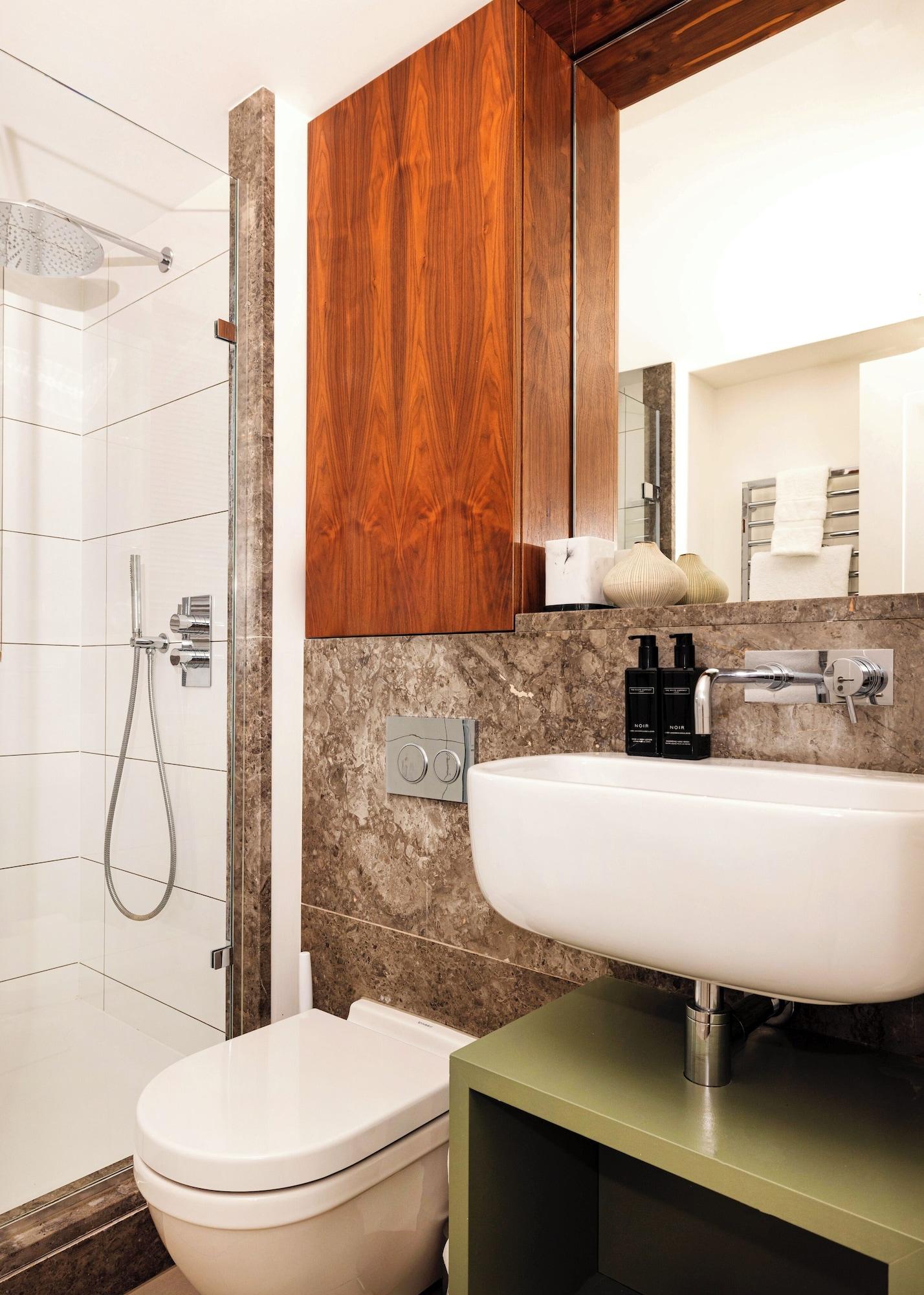 Equipamiento de Habitación The Marlo