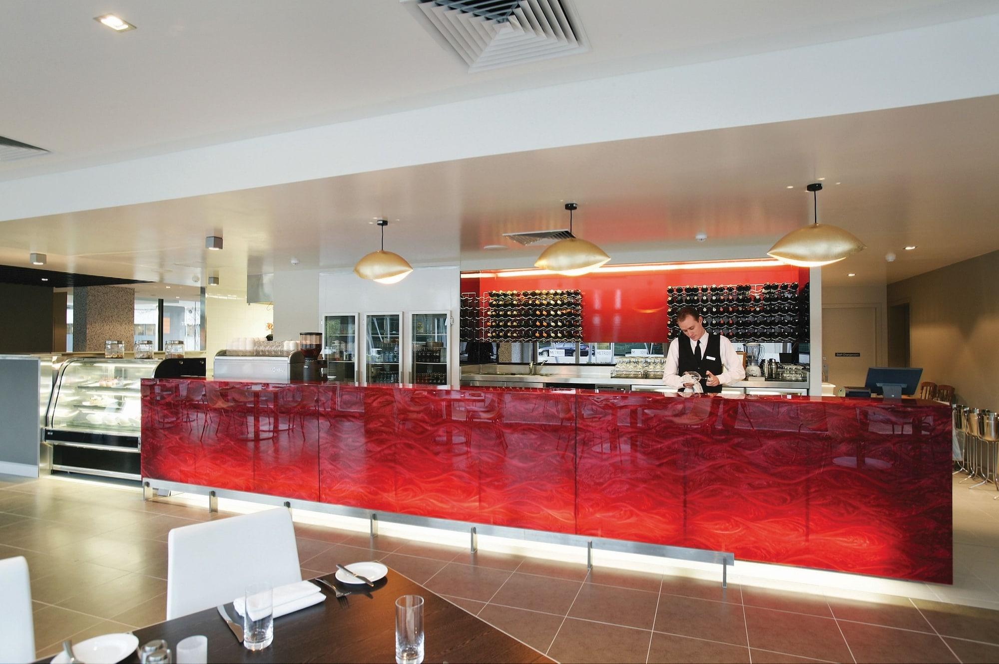 Bar/Salón Adina Apartment Hotel Perth