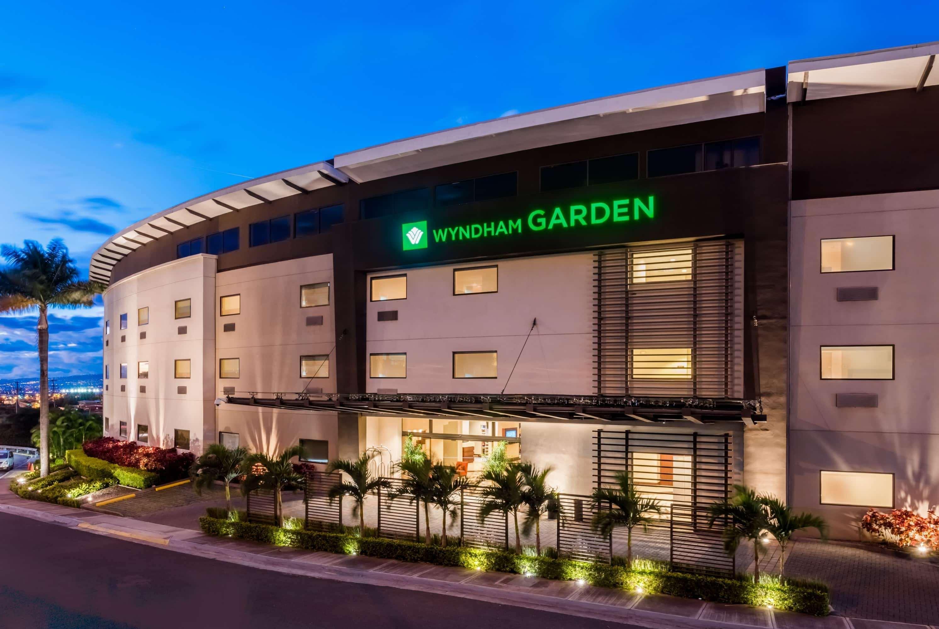 Vista Exterior Wyndham Garden San Jose Escazu