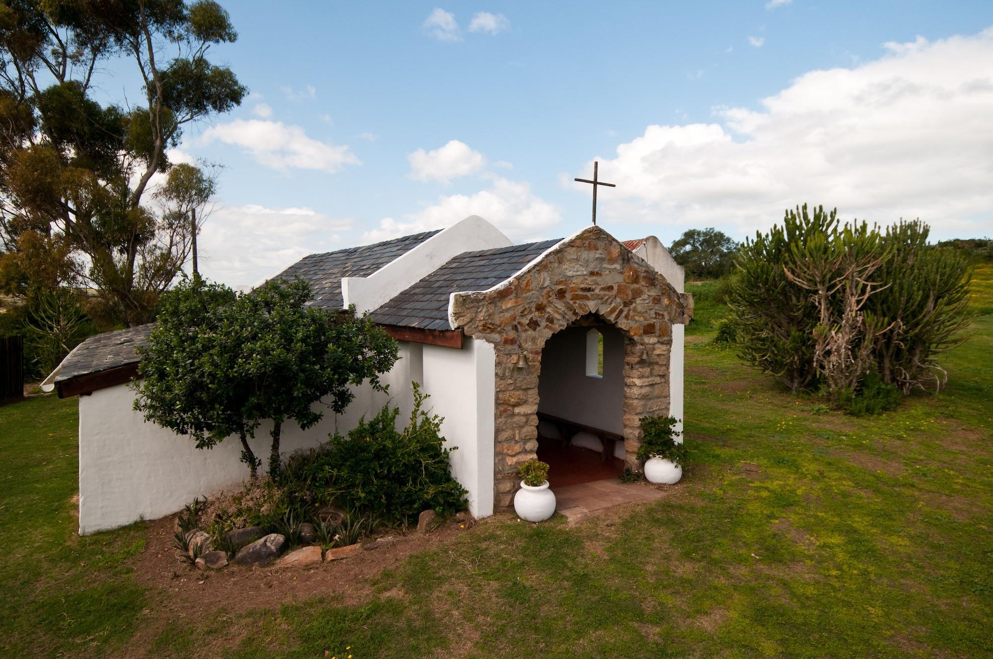 Vista Exterior Leeuwenbosch Shearers Lodge