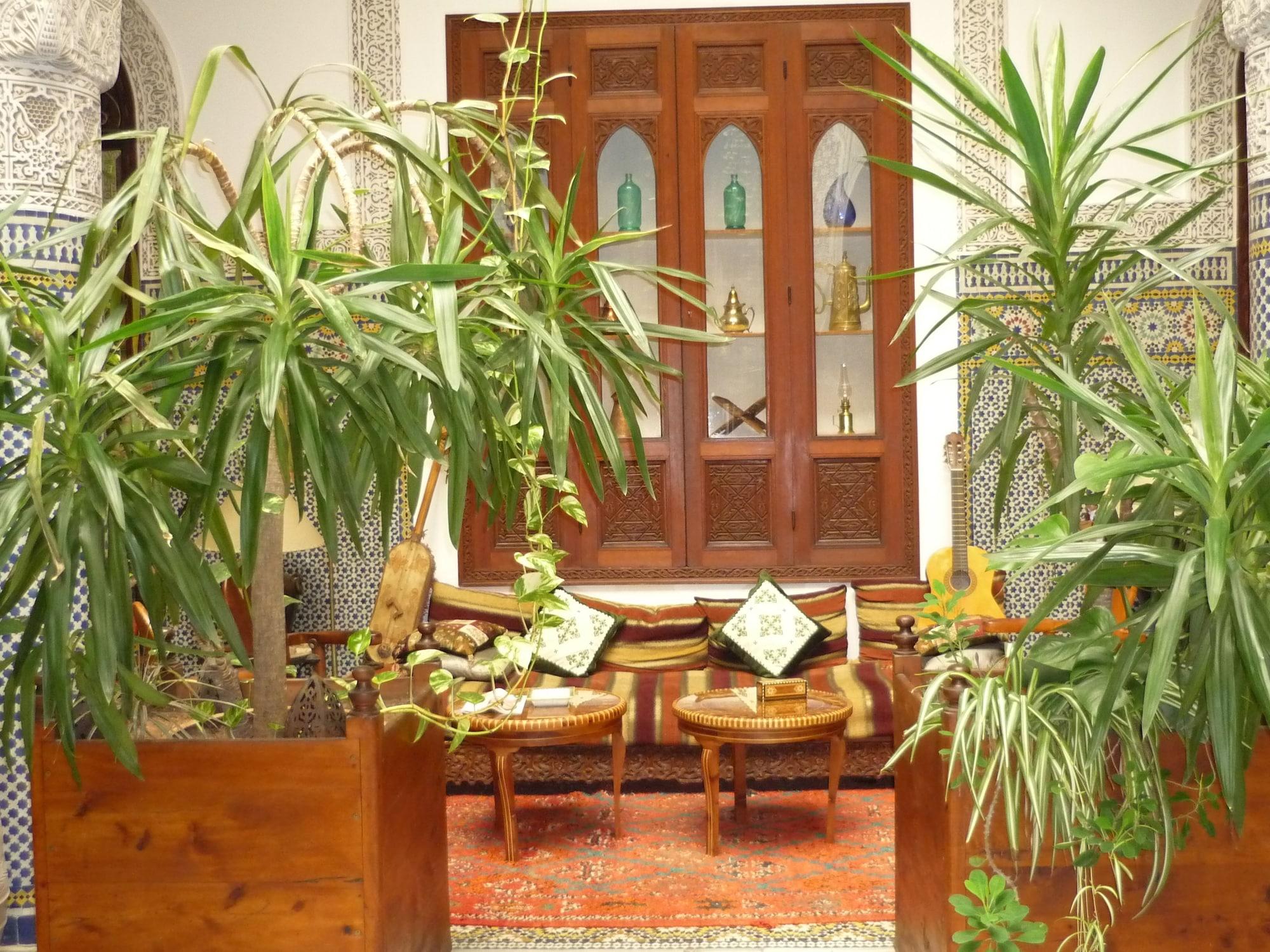 Sala de Reuniones Riad Al Bartal