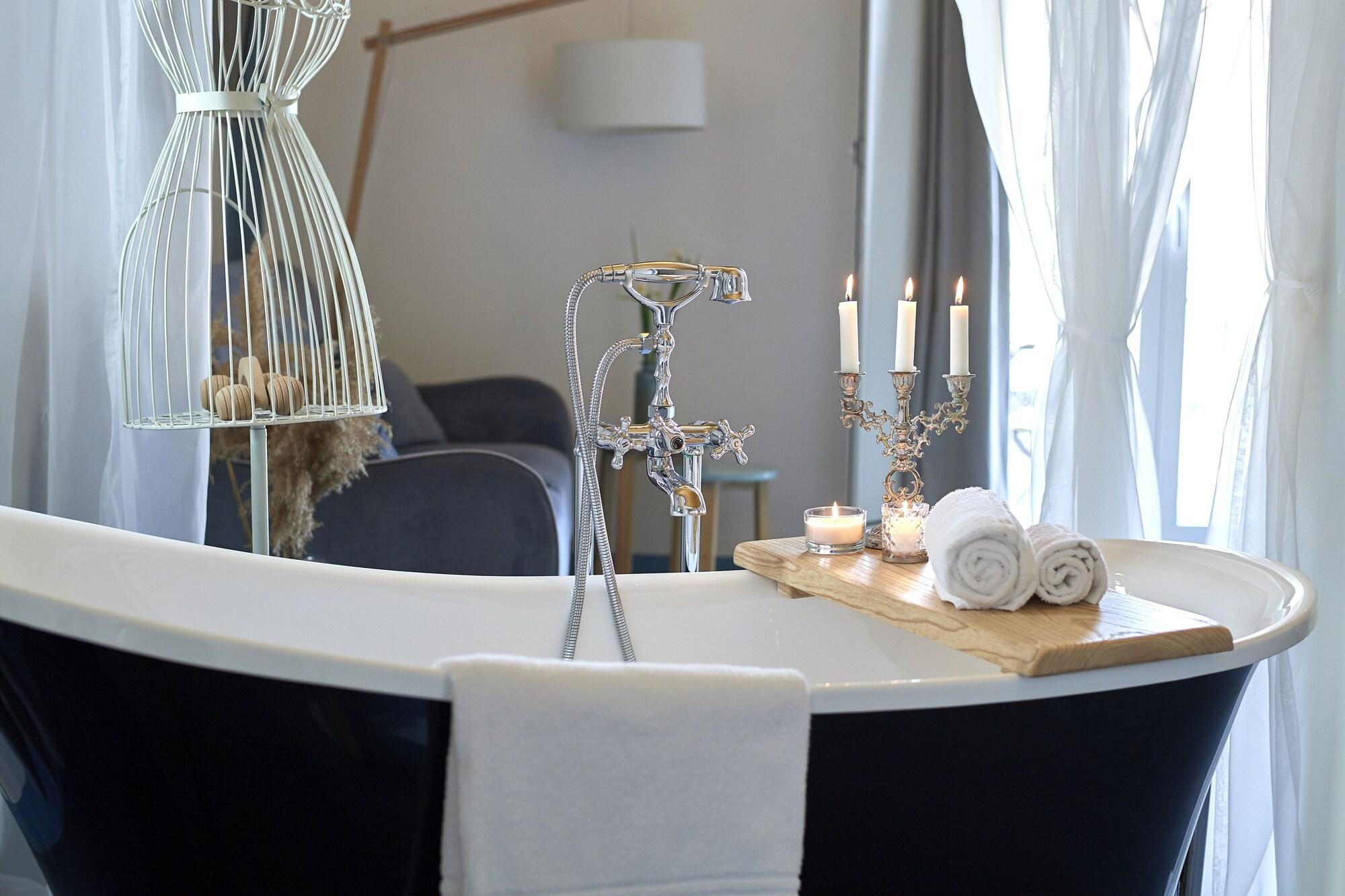 Equipamiento de Habitación Curù