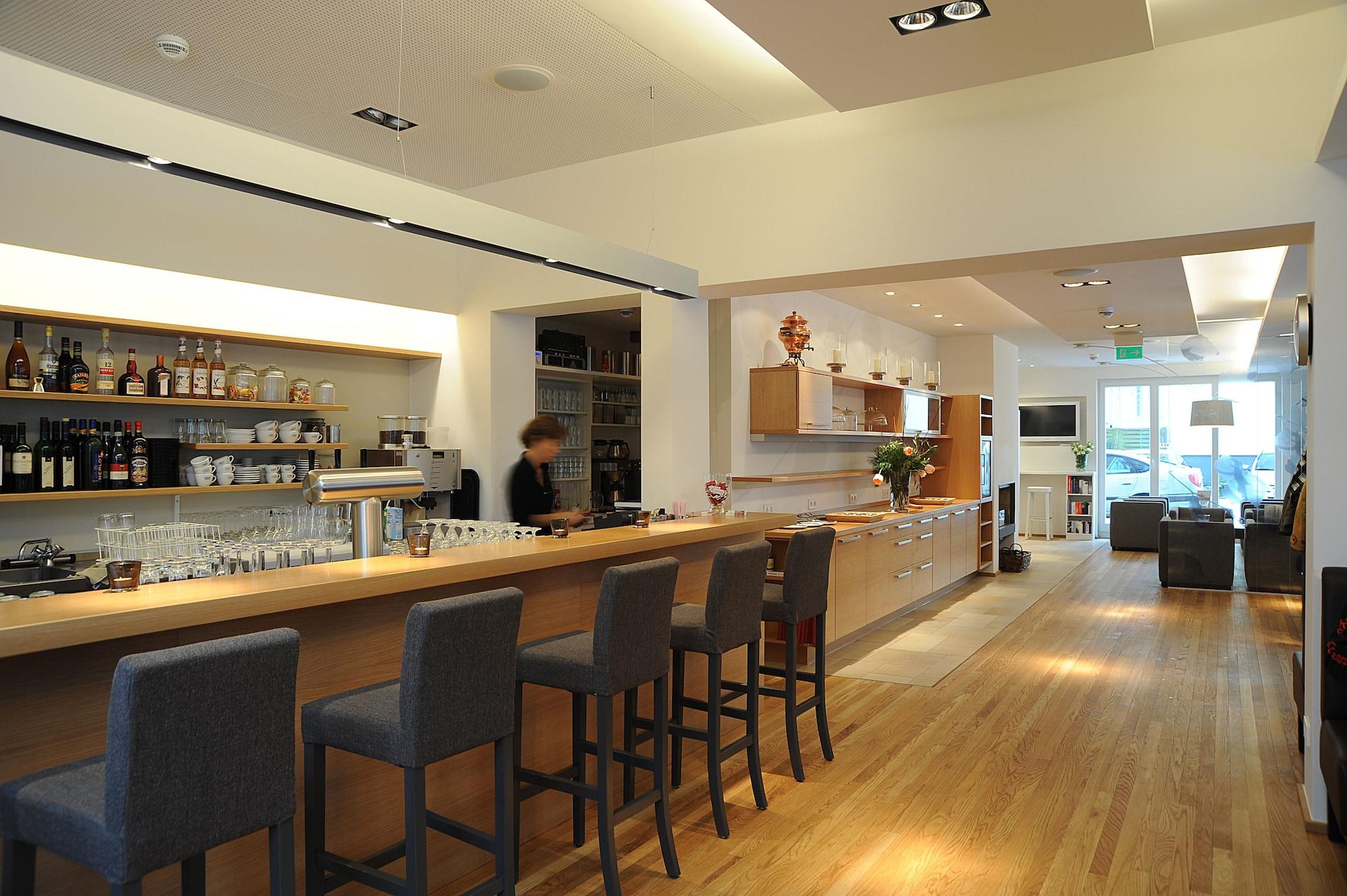 Bar/Salón Baurs Park