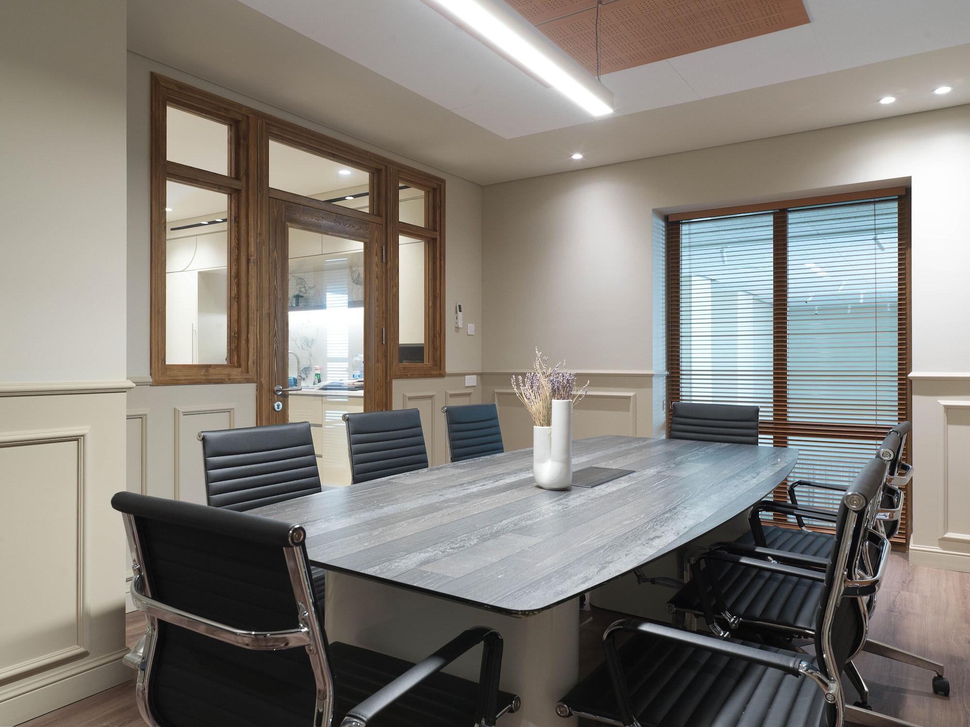 Sala de Reuniones LIV Mackenzie Beach Suites