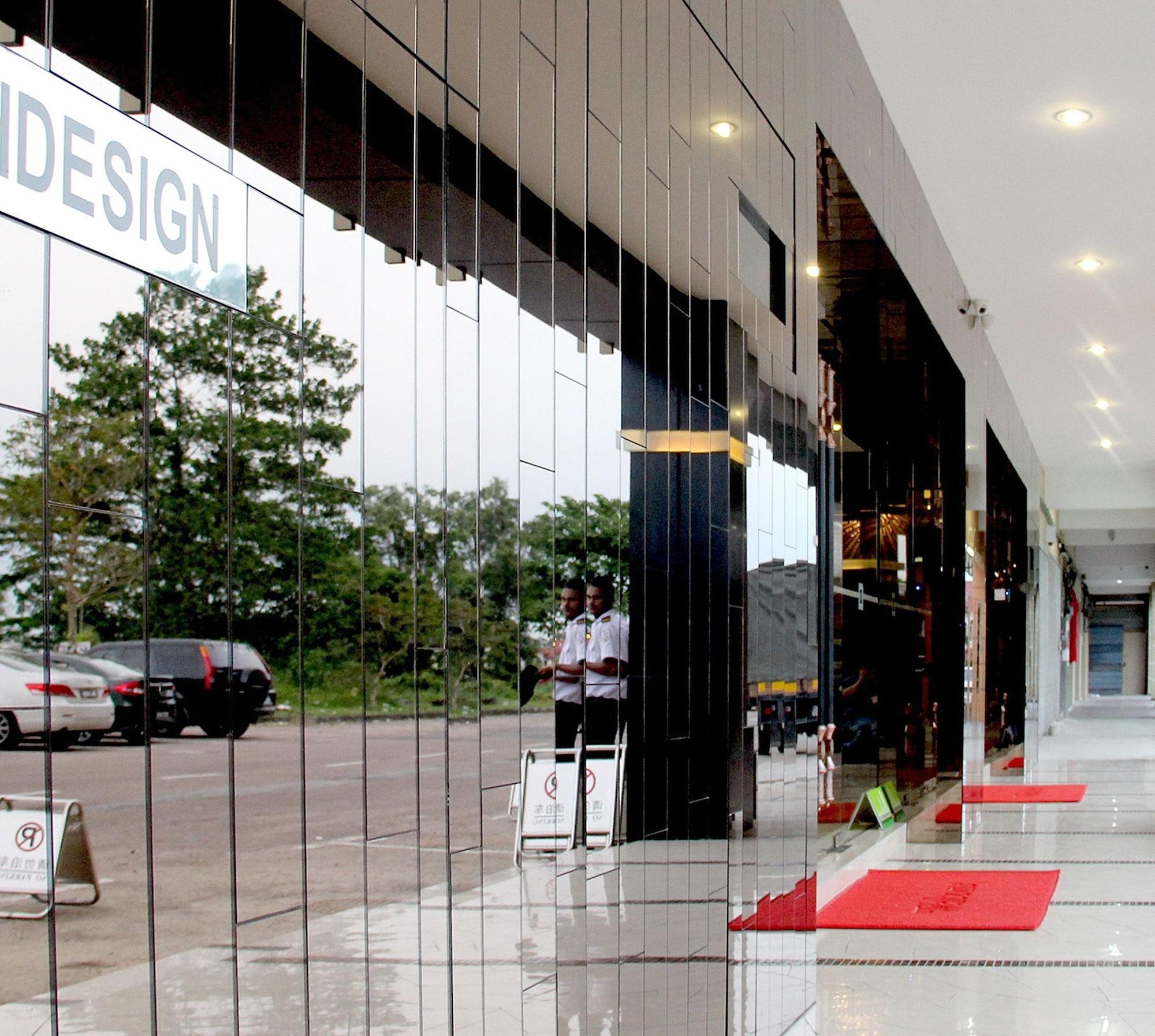 Varios Hermess Hotel
