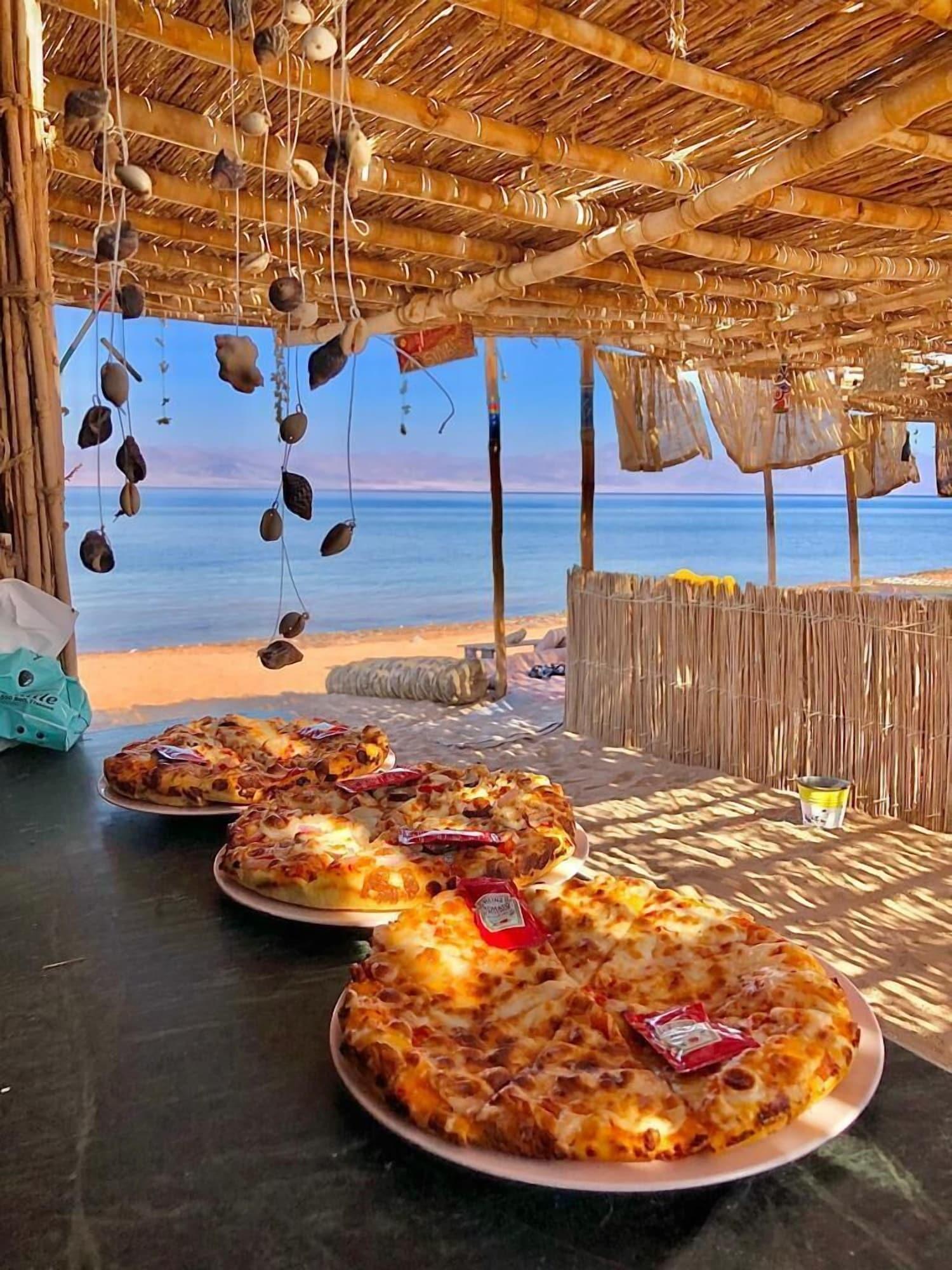 Restaurant Lala Land Camp Sinai