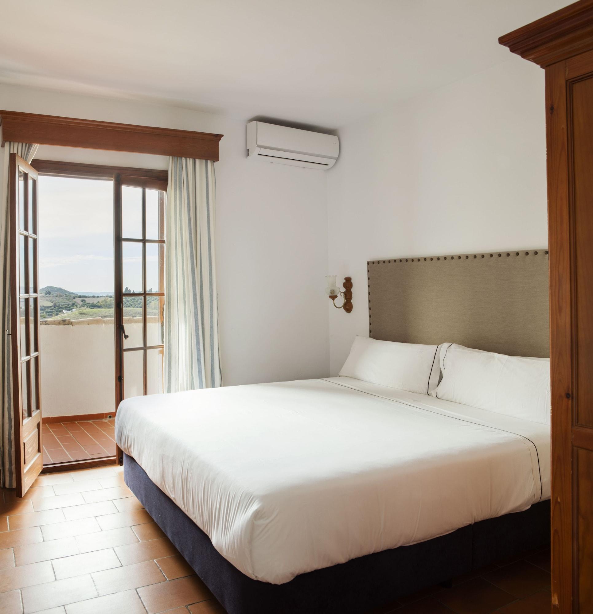 Habitación TUGASA Villa Algar